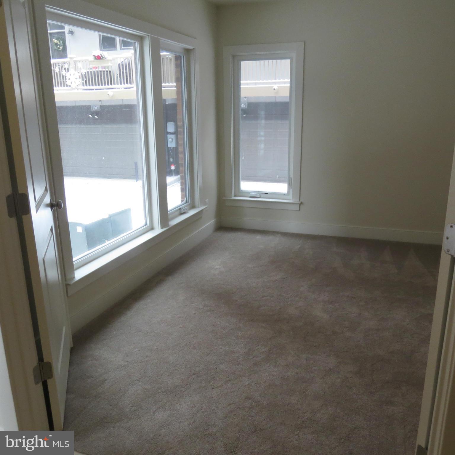 MOSAIC AT MERRIFIELD - Residential Lease