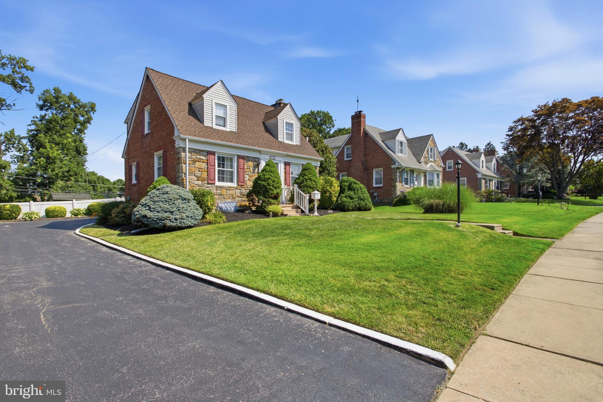 678 ANDREW ROAD