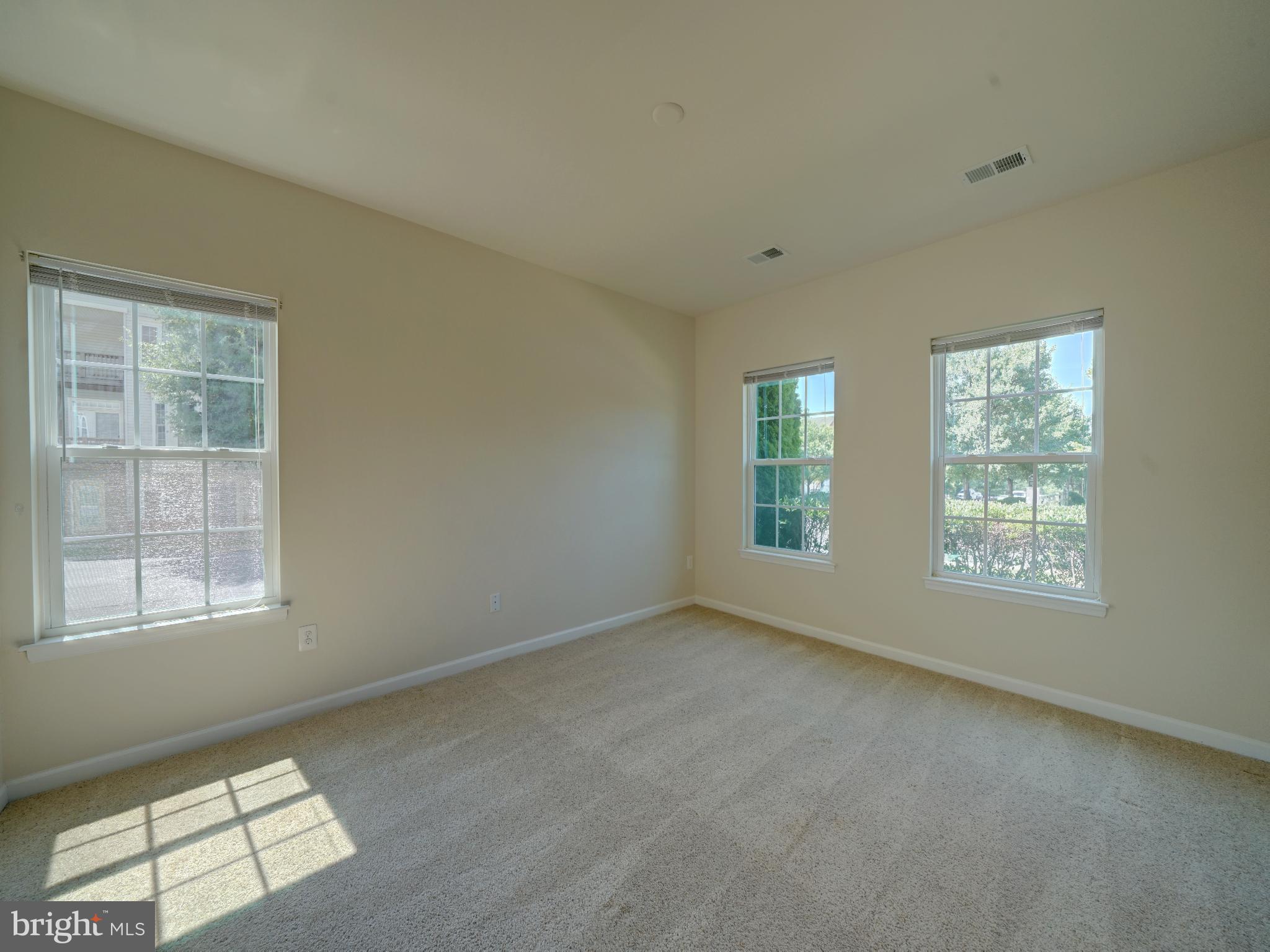 CHERRYTREE PARK - Residential