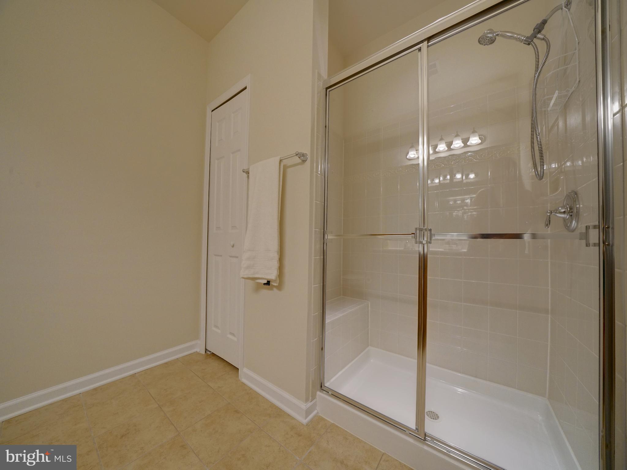 CHERRYTREE PARK - Residential