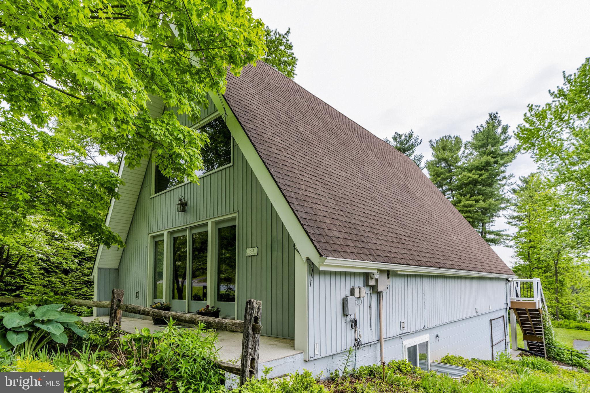 30 PINE CREST DRIVE