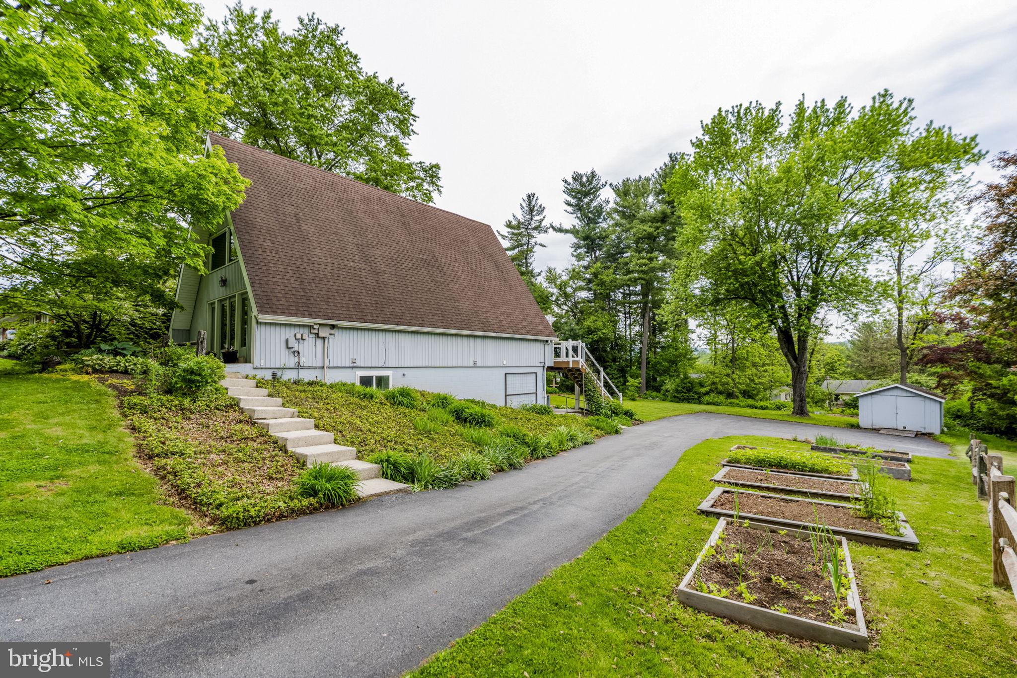 30 PINE CREST DRIVE