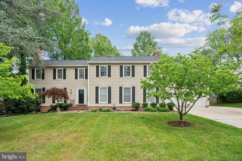 10533 MACARTHUR BOULEVARD POTOMAC MD 20854