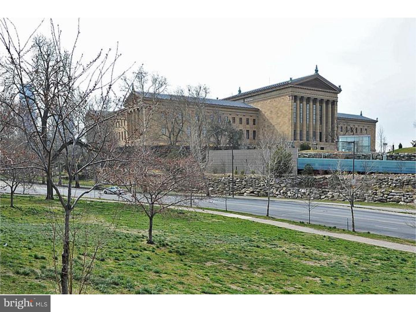 ART MUSEUM AREA - Residential