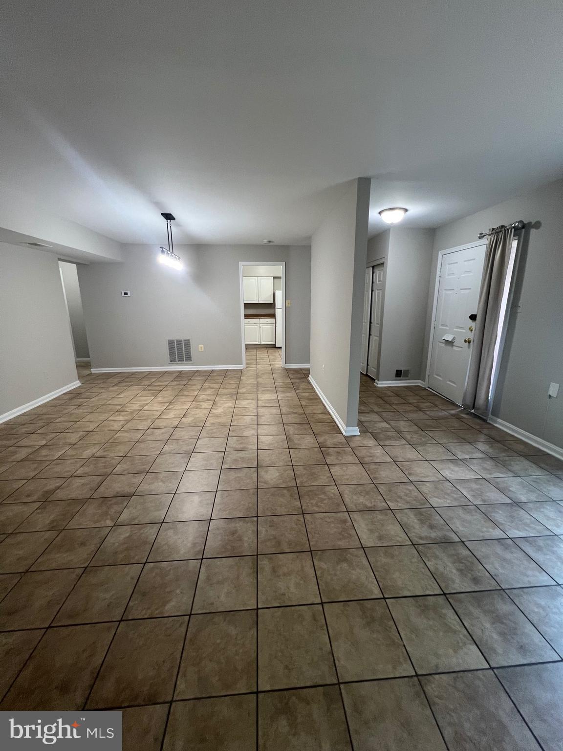 TERRACE TOWNHOUSES OF ANNANDALE - Residential Lease