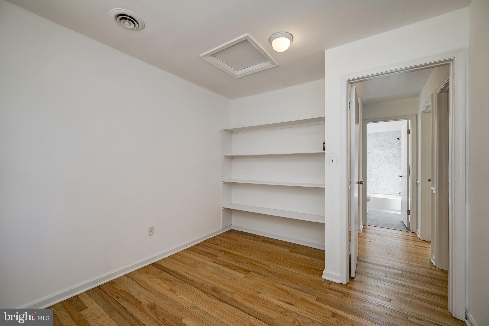 MILL BOTTOM - Residential