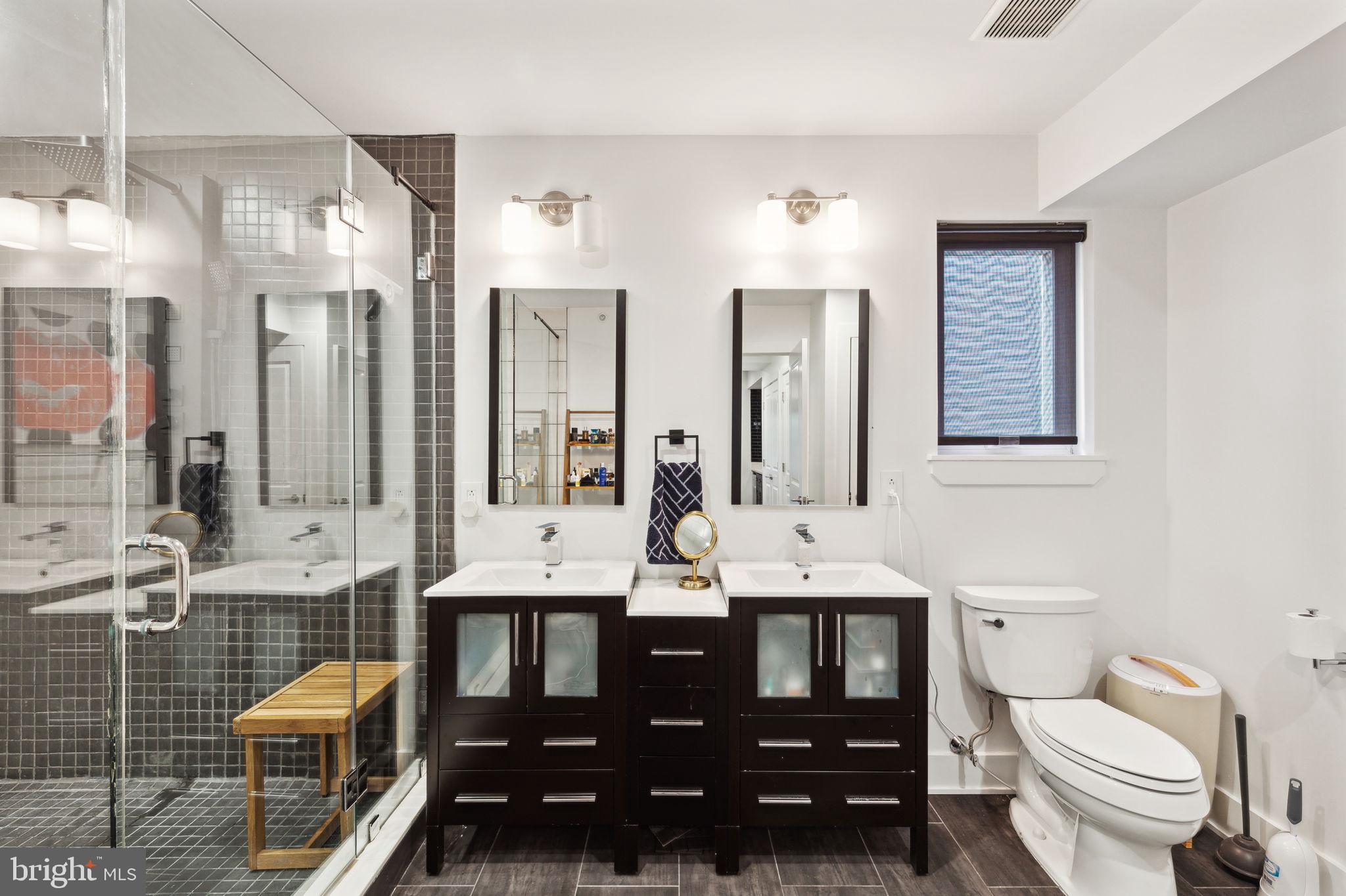 OLDE KENSINGTON - Residential Lease