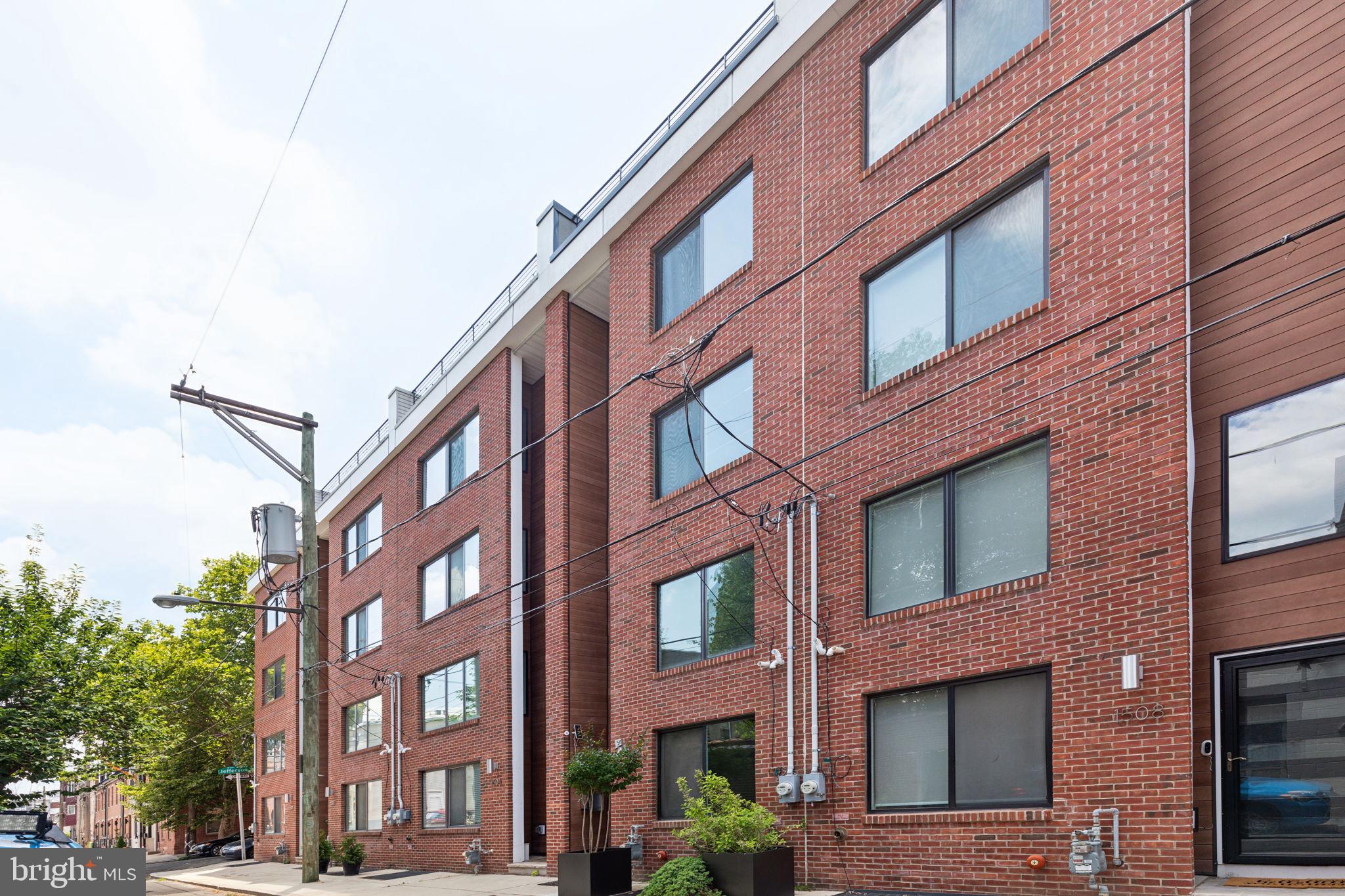 OLDE KENSINGTON - Residential Lease