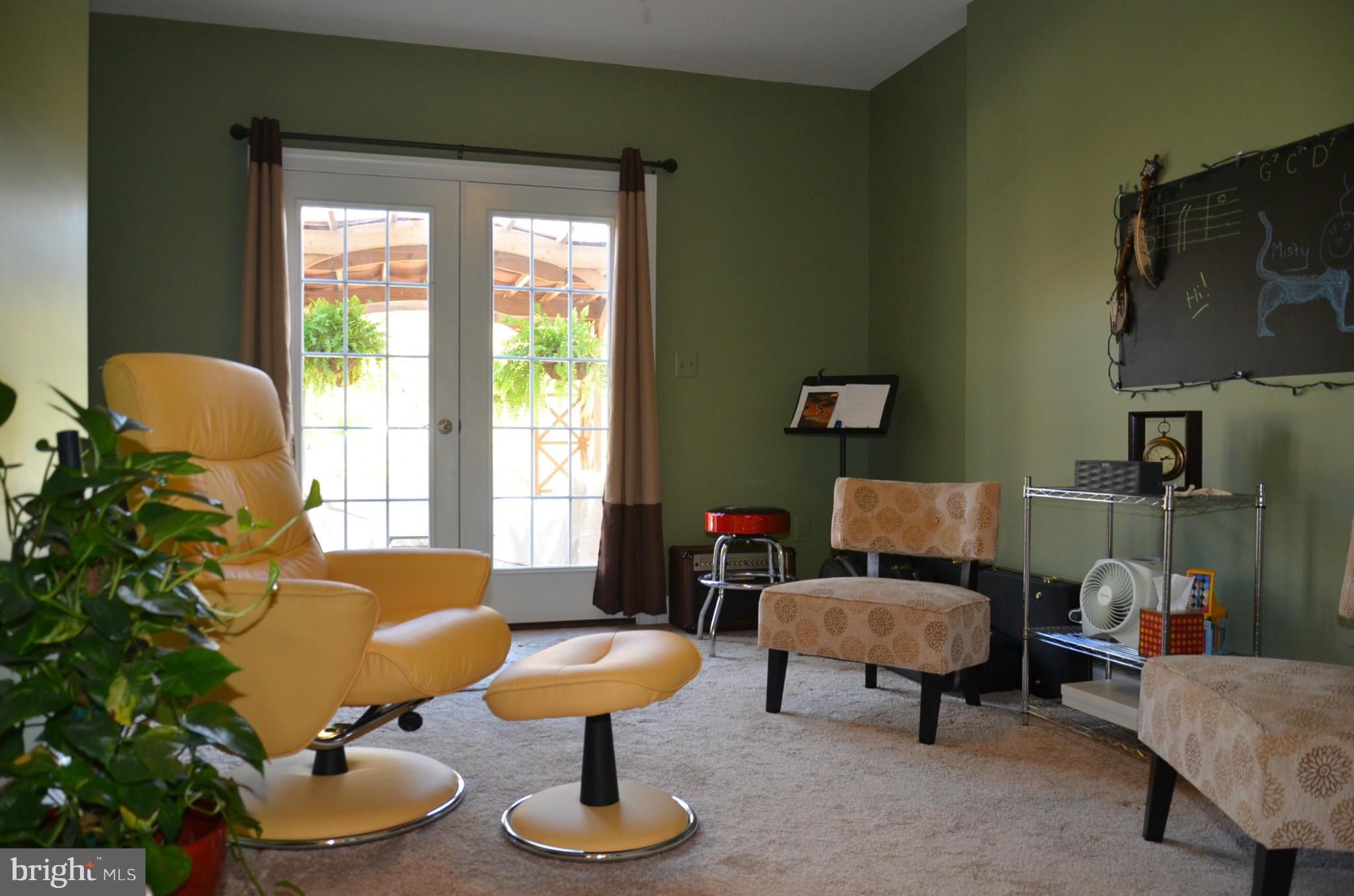 THE VILLAGES OF STEEPLECHASE - Residential