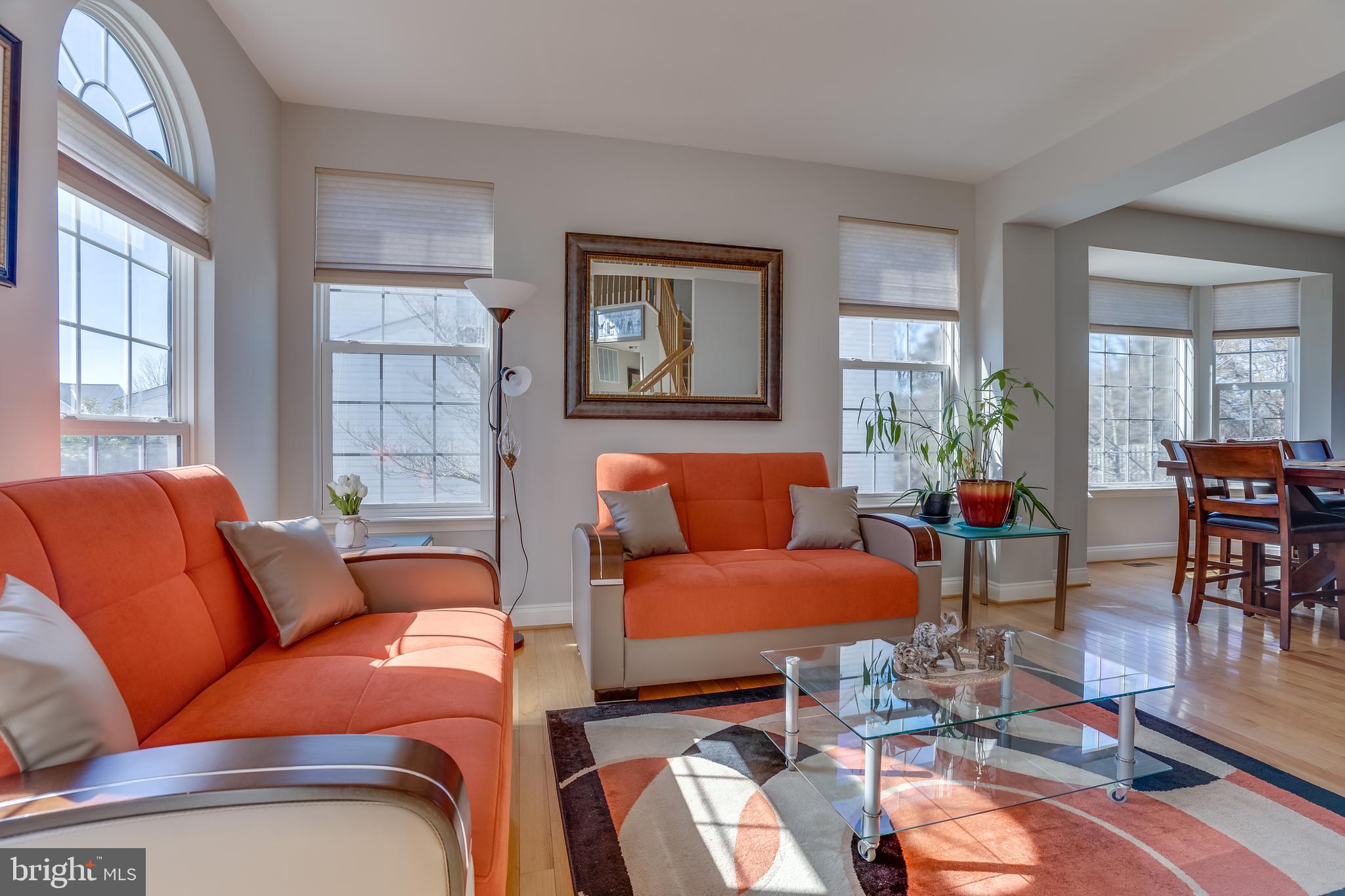 POTOMAC CROSSING - Residential