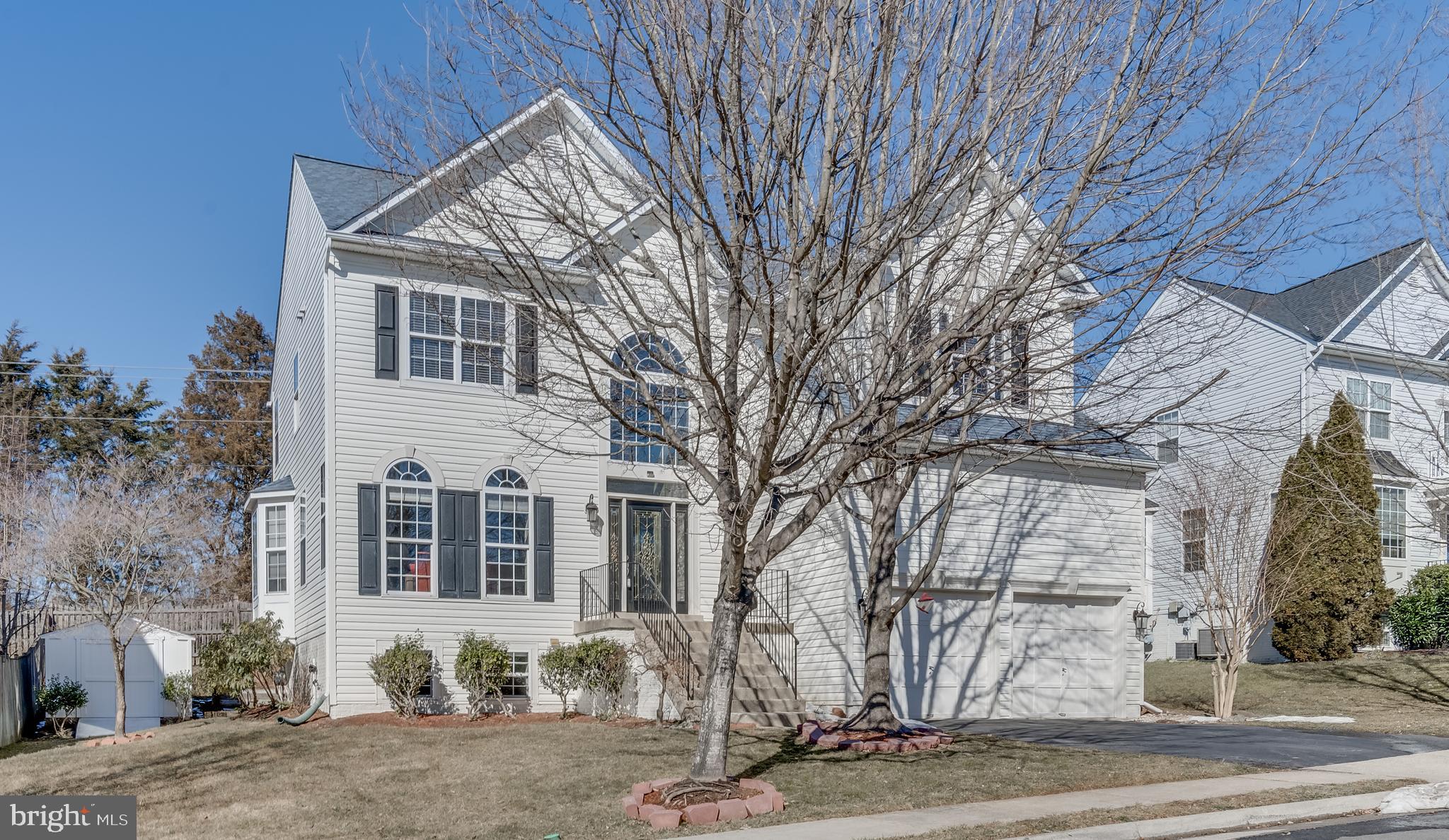 POTOMAC CROSSING - Residential