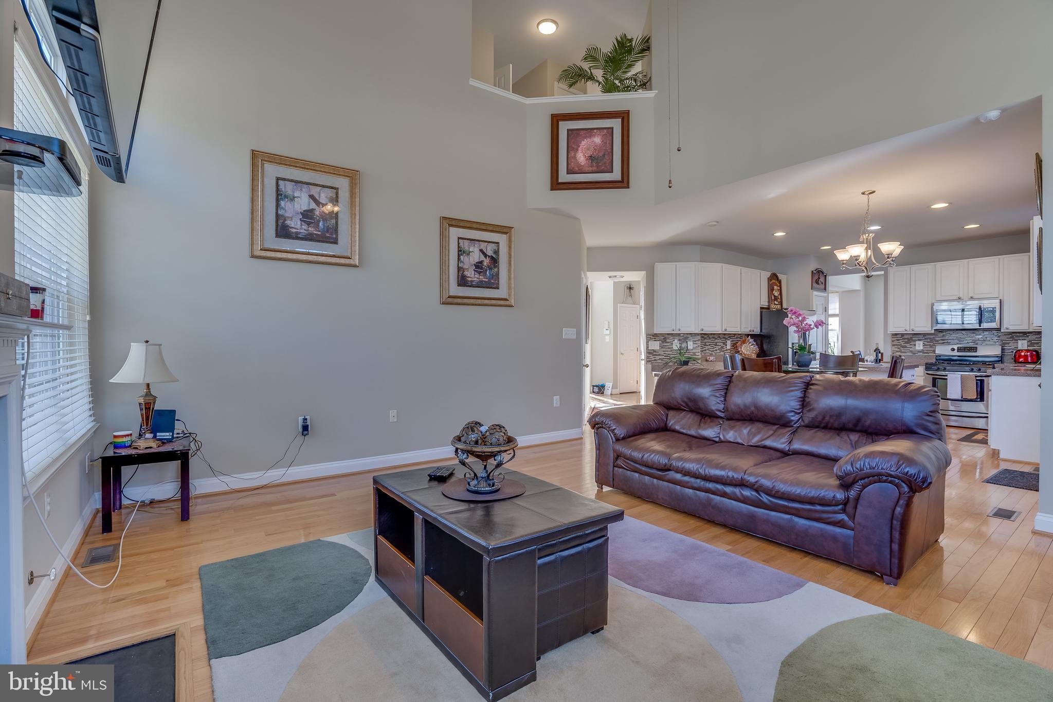 POTOMAC CROSSING - Residential