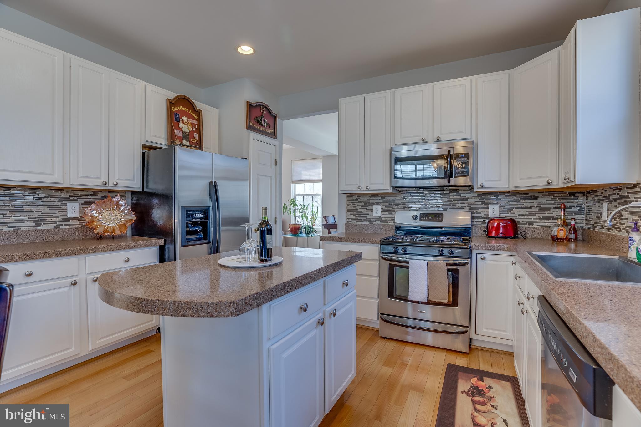 POTOMAC CROSSING - Residential