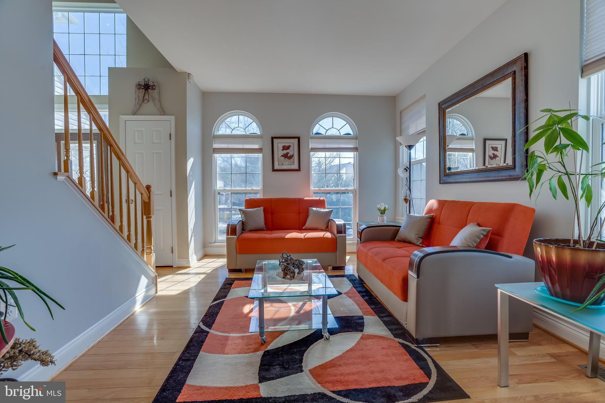 POTOMAC CROSSING - Residential