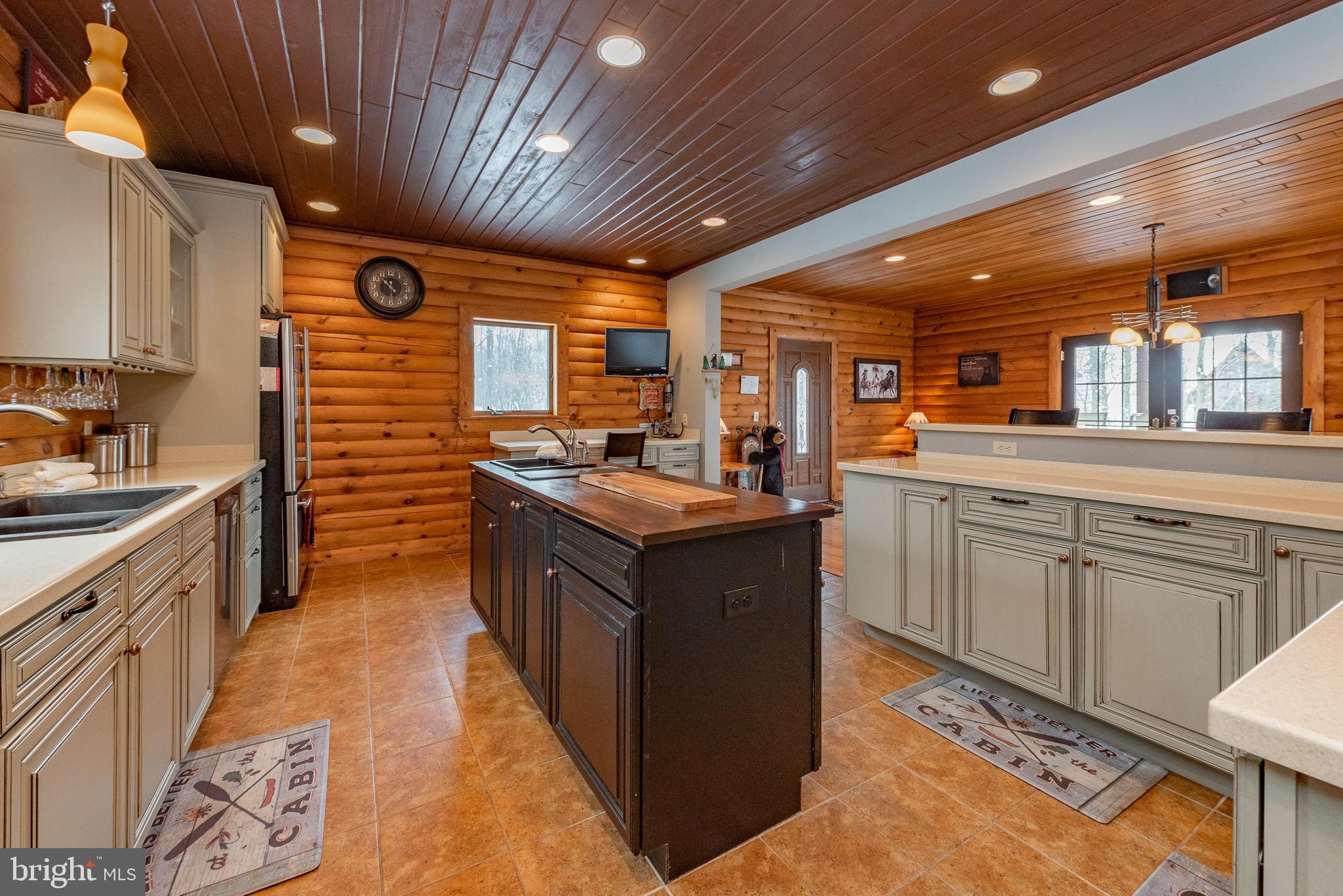 DEEP CREEK HIGHLANDS - Residential