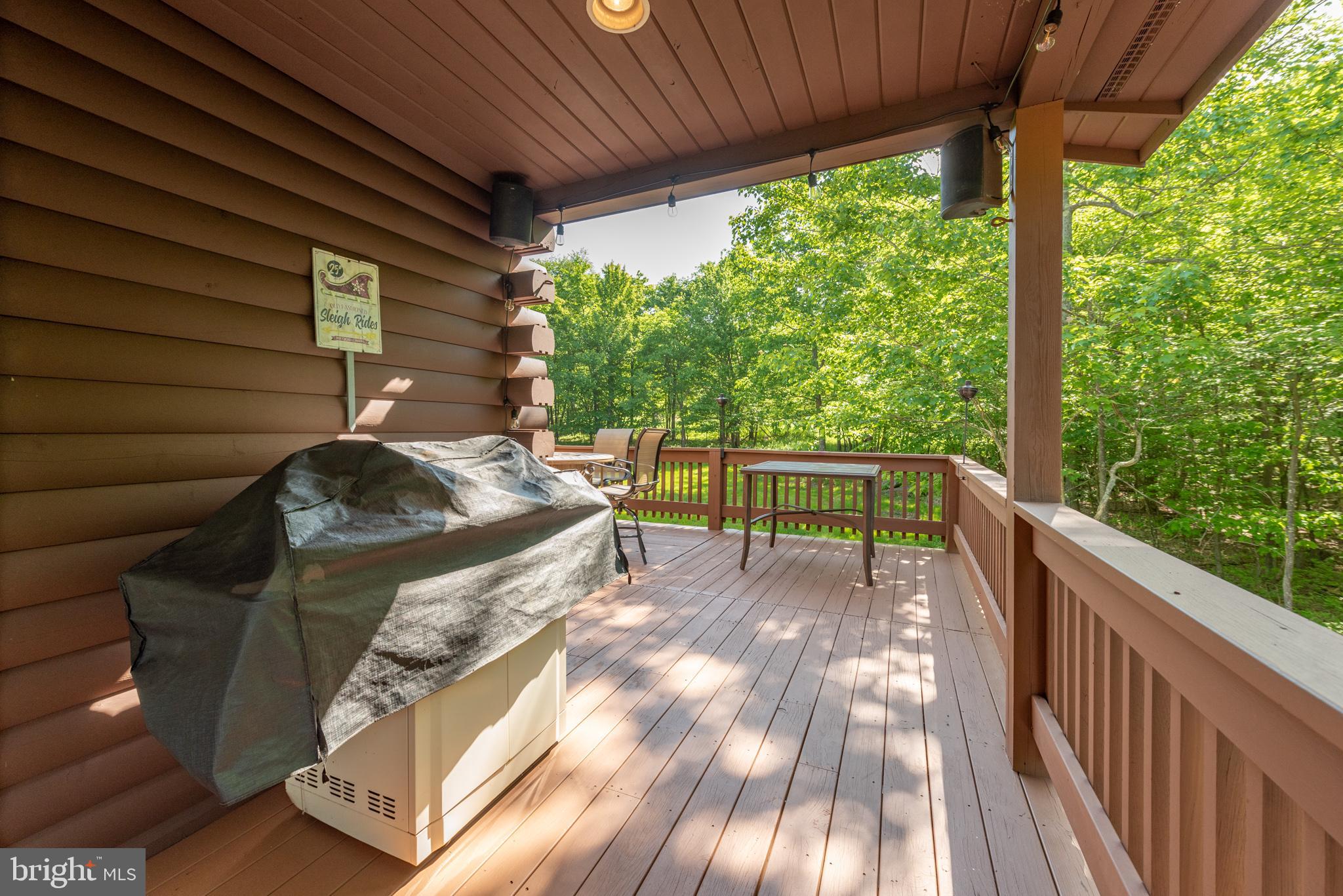 DEEP CREEK HIGHLANDS - Residential