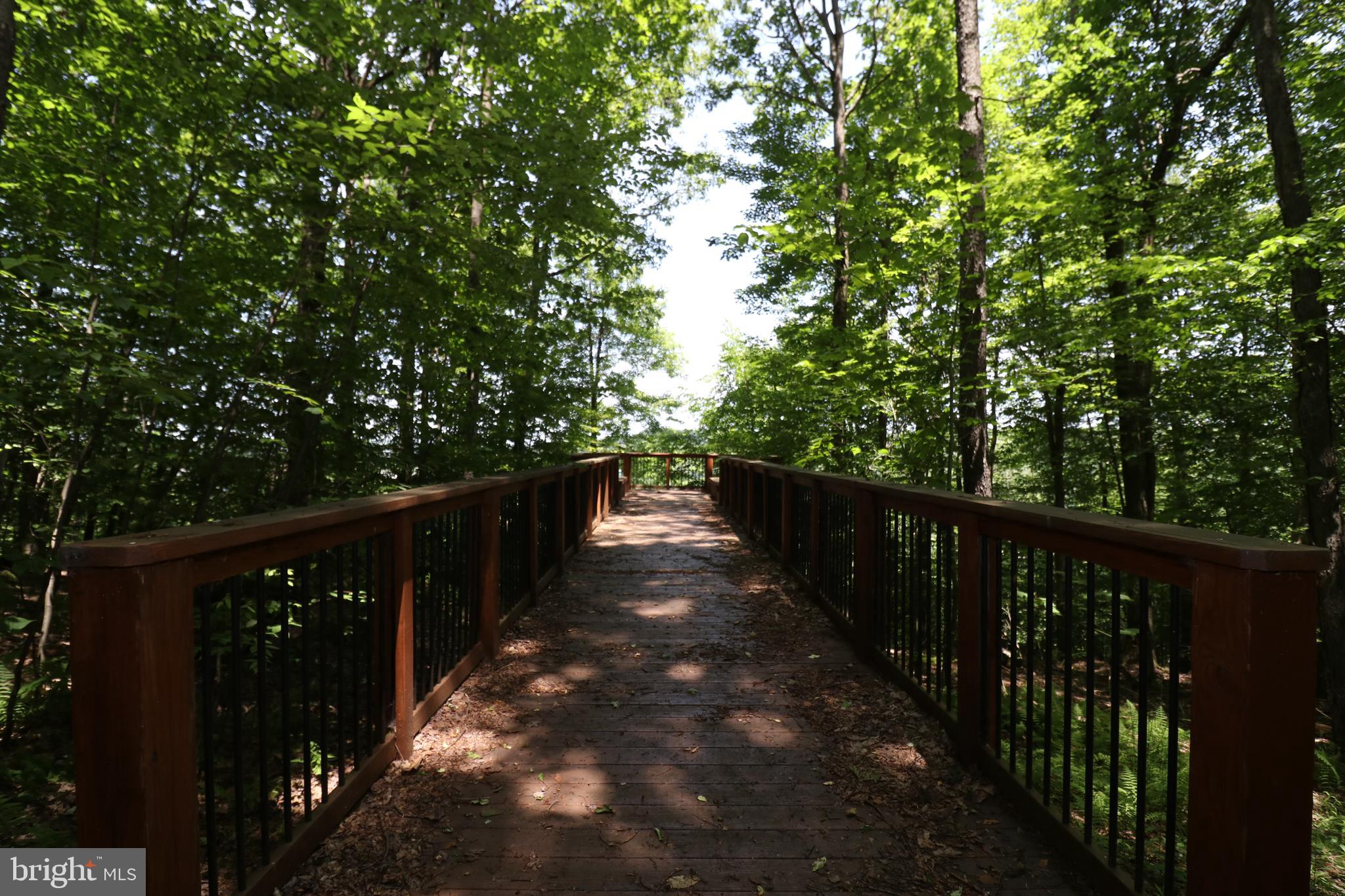 DEEP CREEK HIGHLANDS - Residential