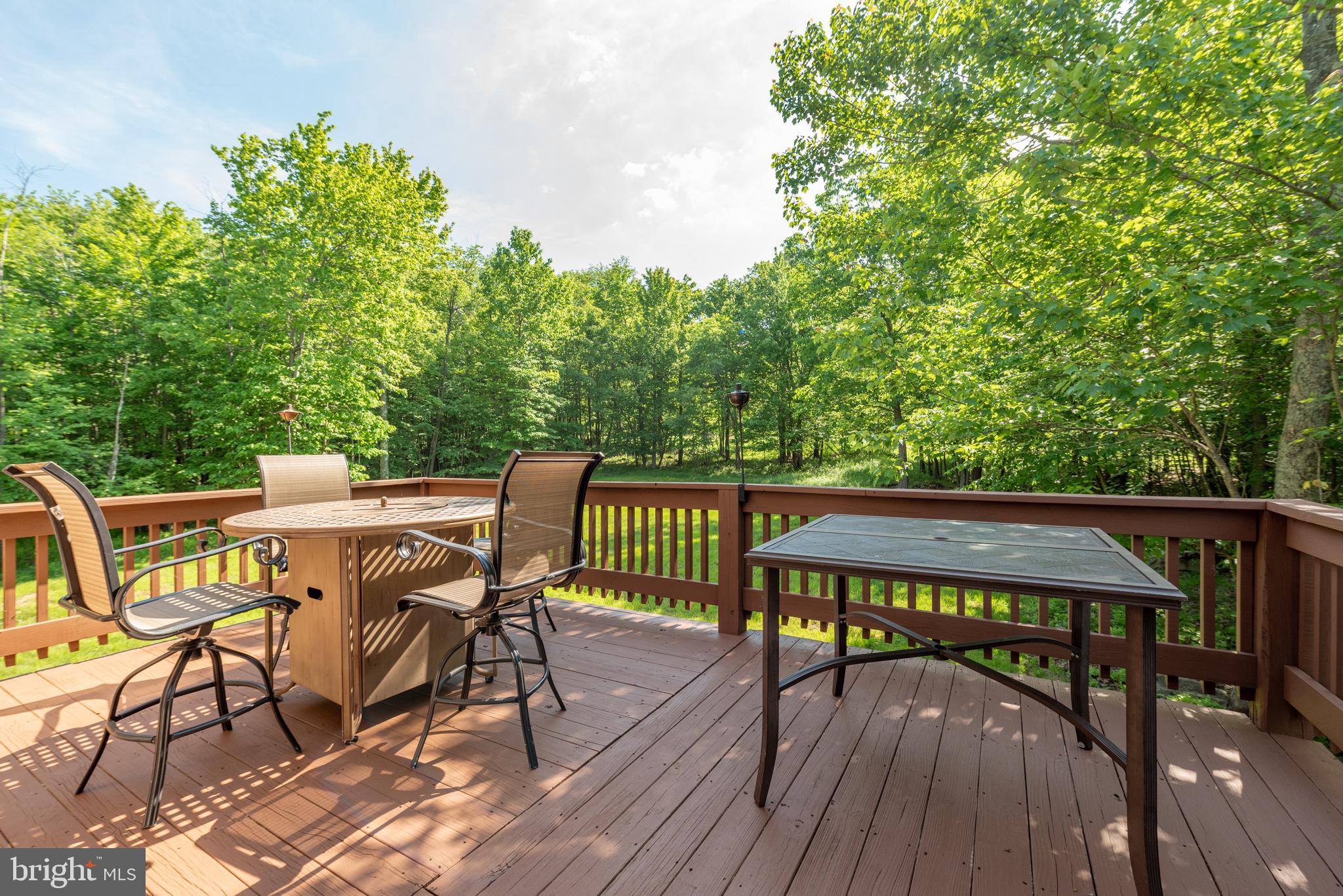 DEEP CREEK HIGHLANDS - Residential