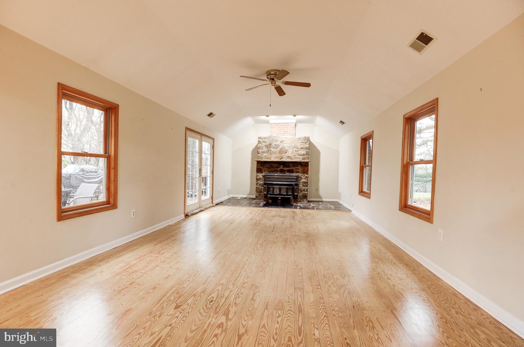 CANBY ROAD - Residential