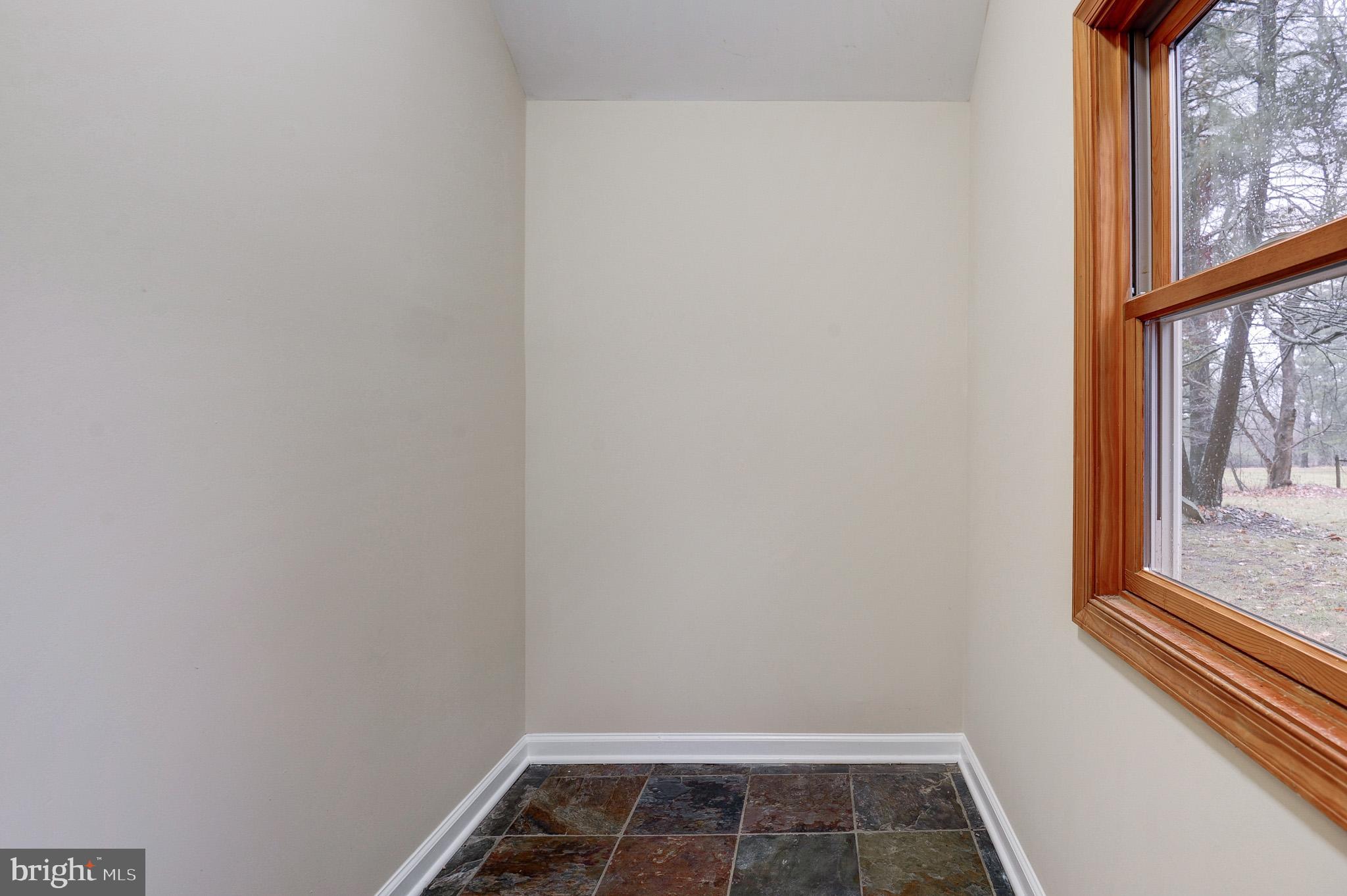 CANBY ROAD - Residential