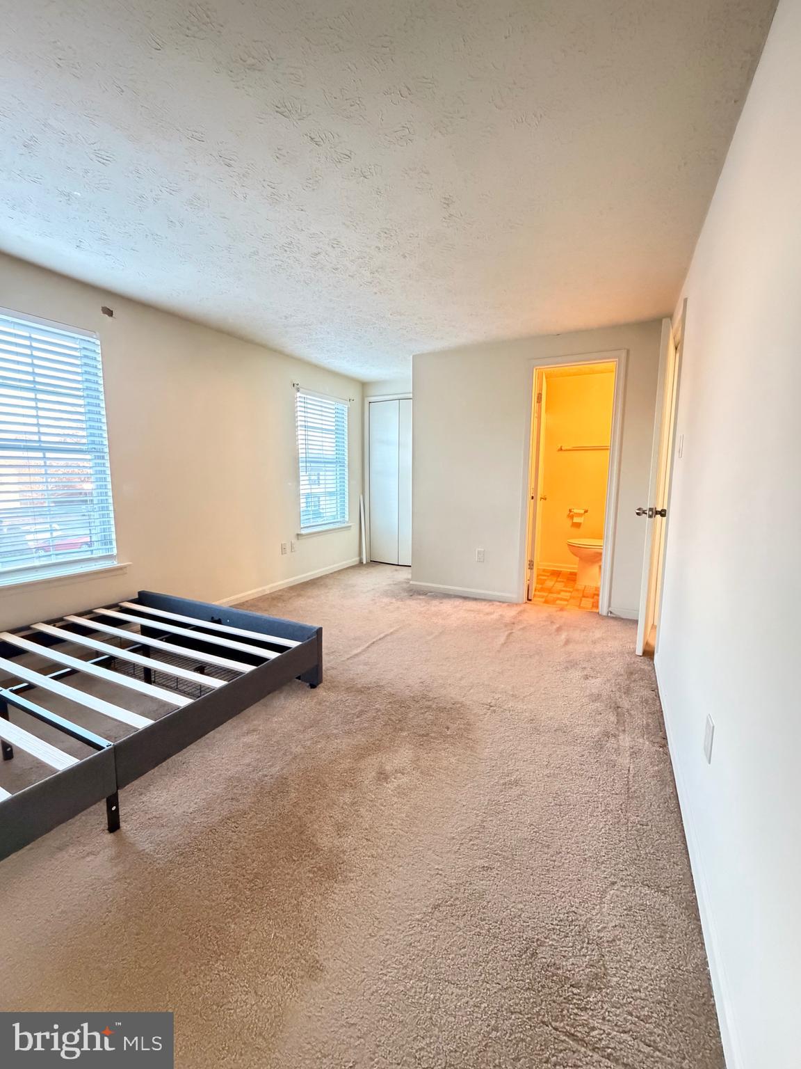 FREDERICKTOWNE VILLAGE - Residential Lease