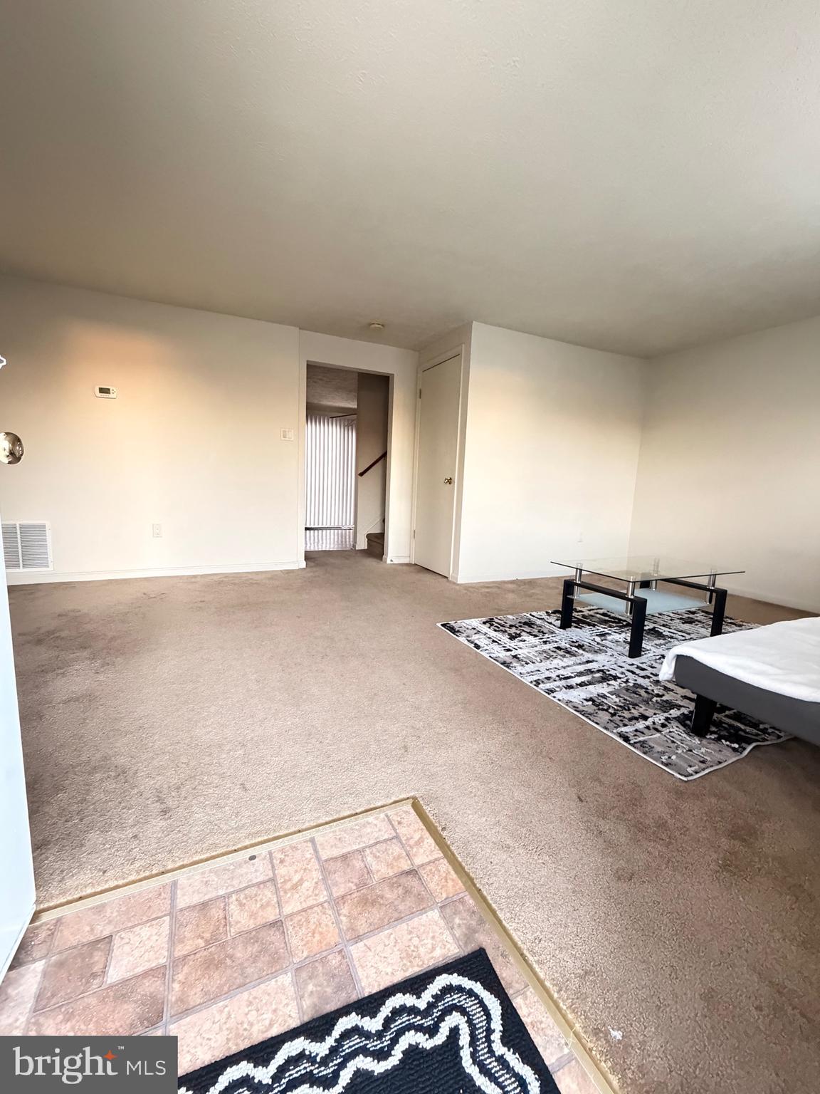 FREDERICKTOWNE VILLAGE - Residential Lease