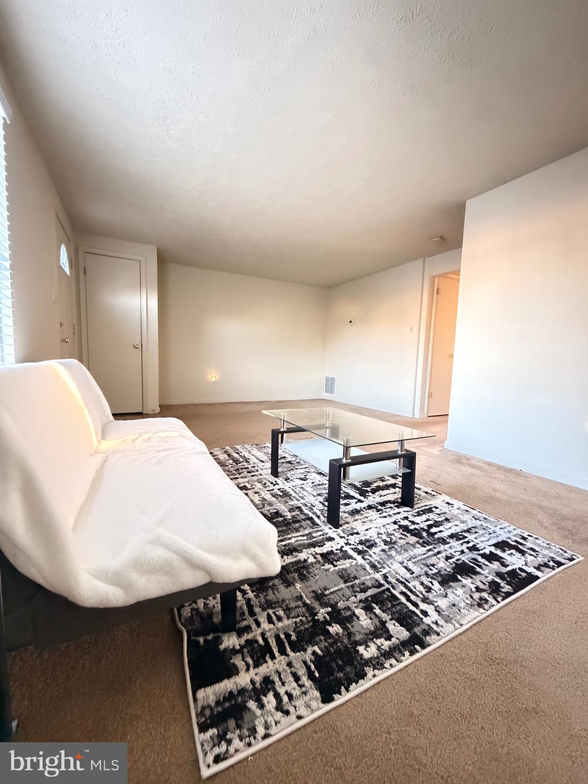 FREDERICKTOWNE VILLAGE - Residential Lease