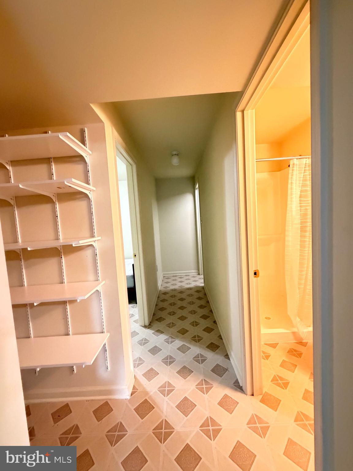 FREDERICKTOWNE VILLAGE - Residential Lease