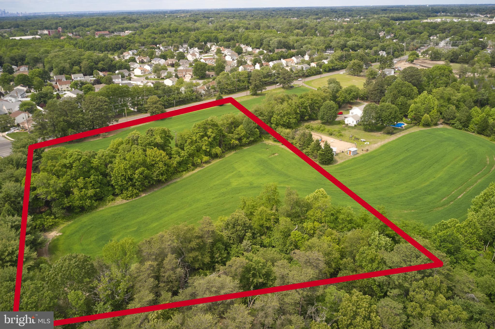 445 HURFFVILLE GRENLOCH