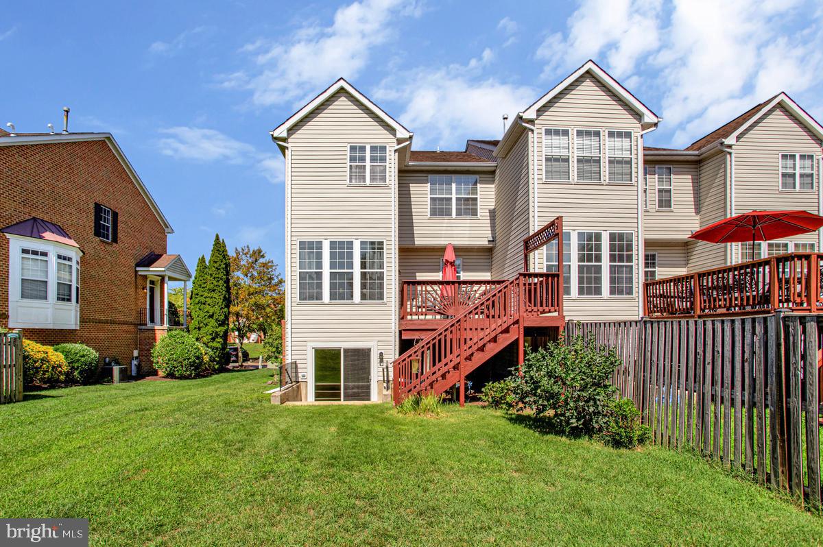 3816 GLEBE MEADOW WAY