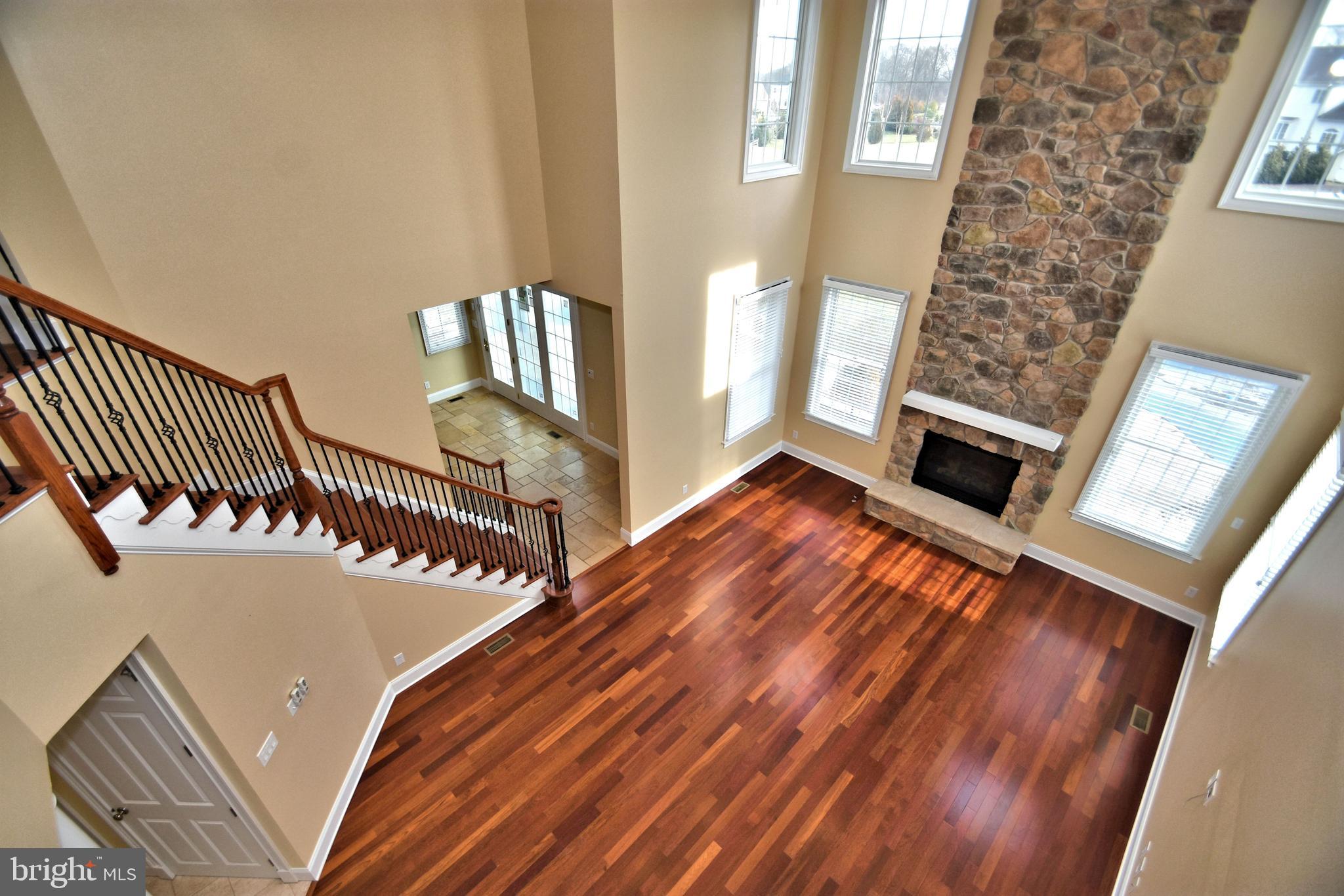 CHAPMANS CORNER - Residential