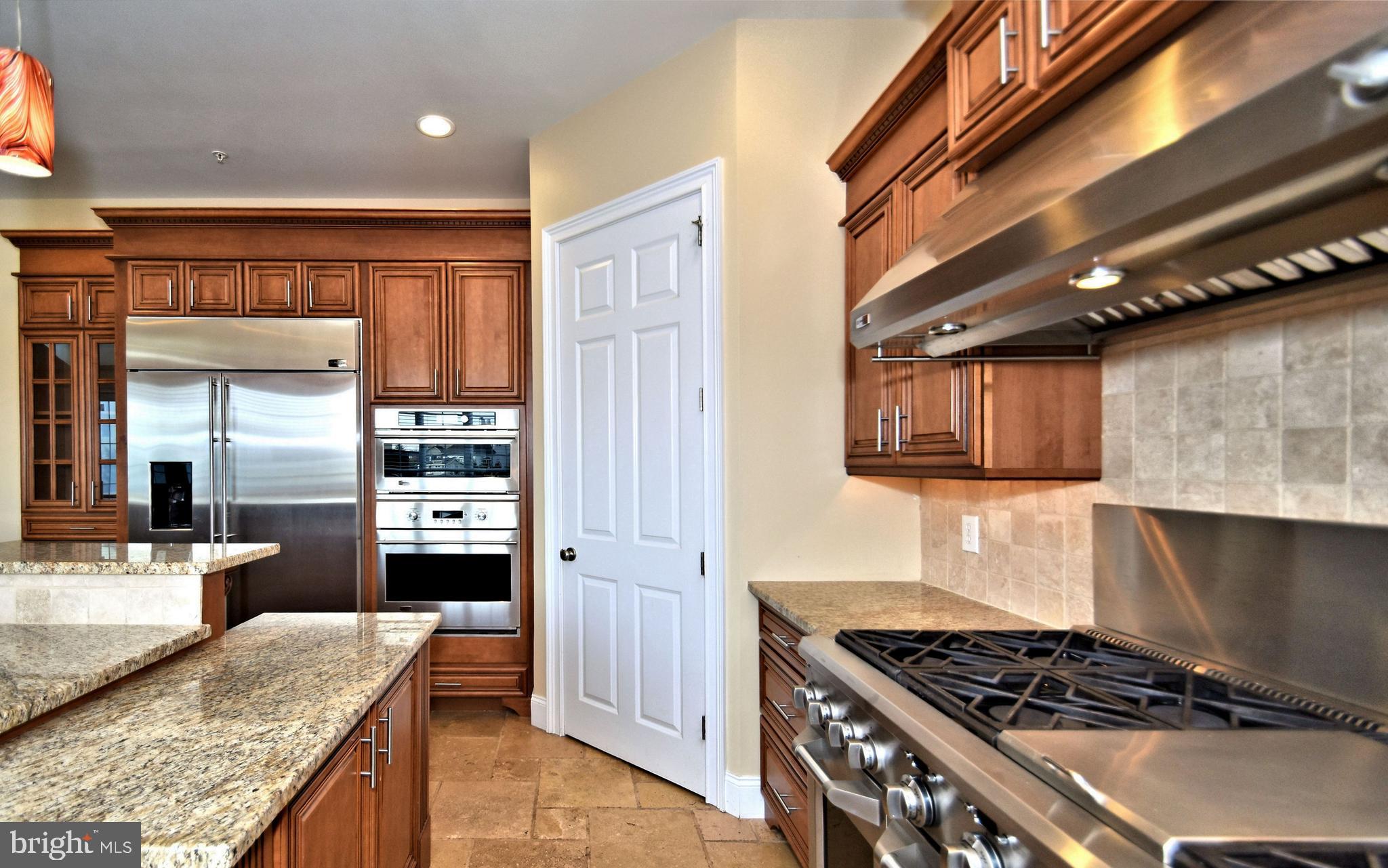 CHAPMANS CORNER - Residential