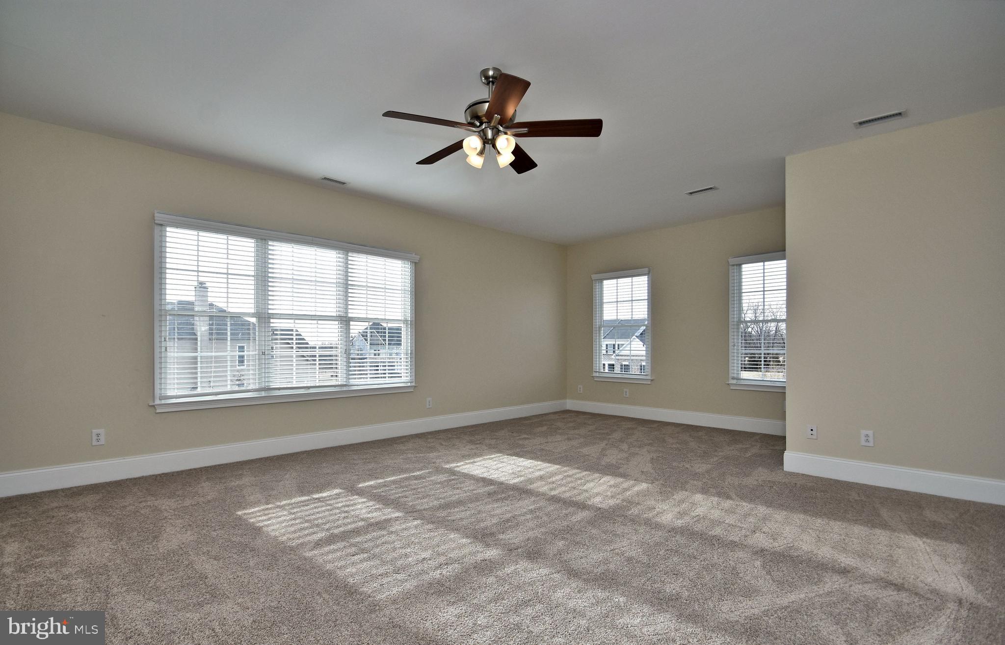 CHAPMANS CORNER - Residential