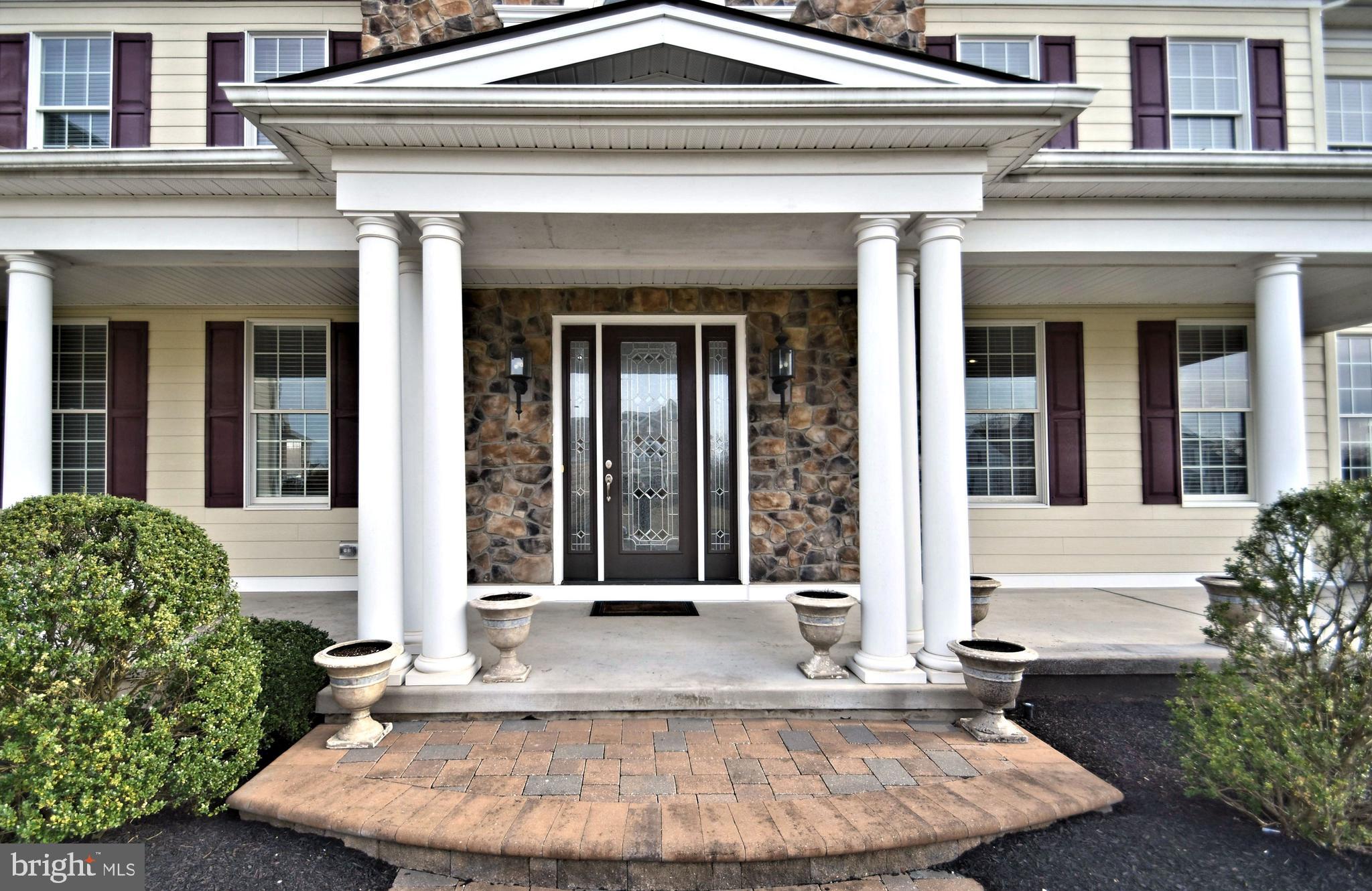 CHAPMANS CORNER - Residential