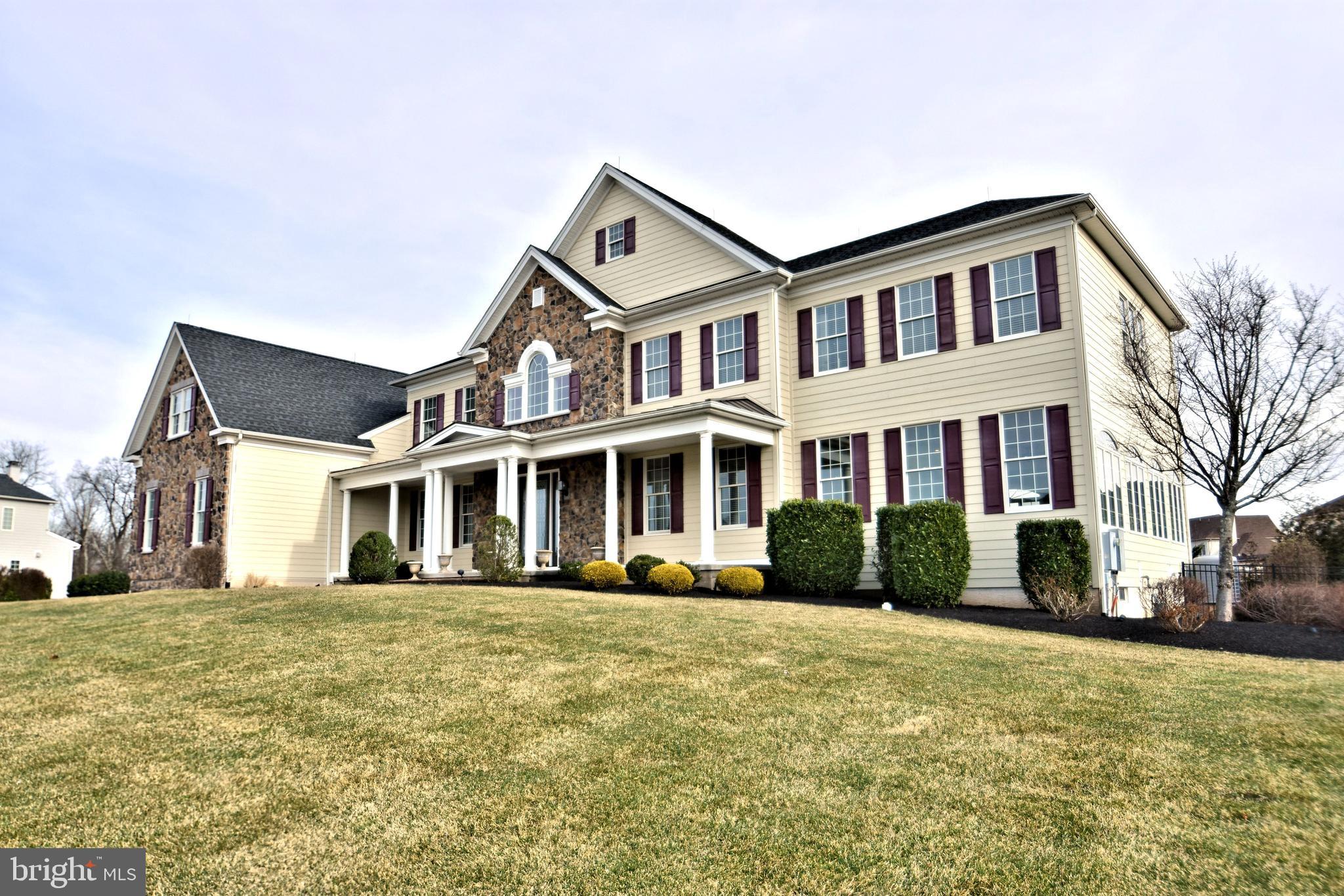 CHAPMANS CORNER - Residential