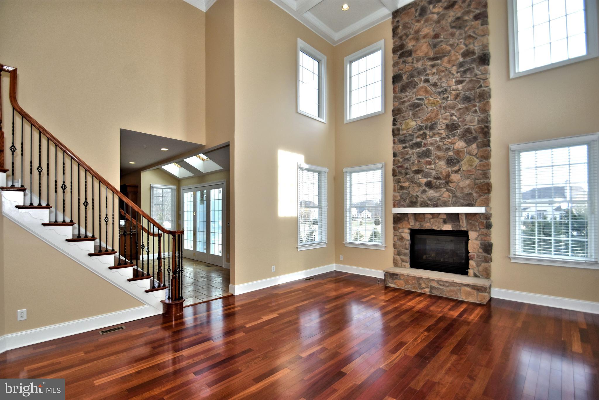 CHAPMANS CORNER - Residential