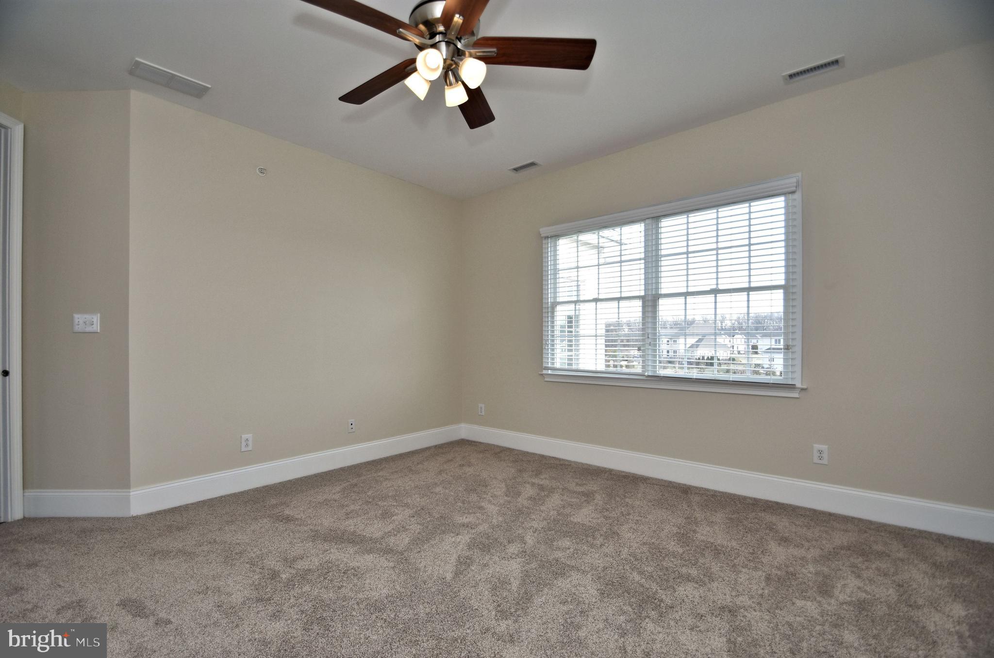 CHAPMANS CORNER - Residential