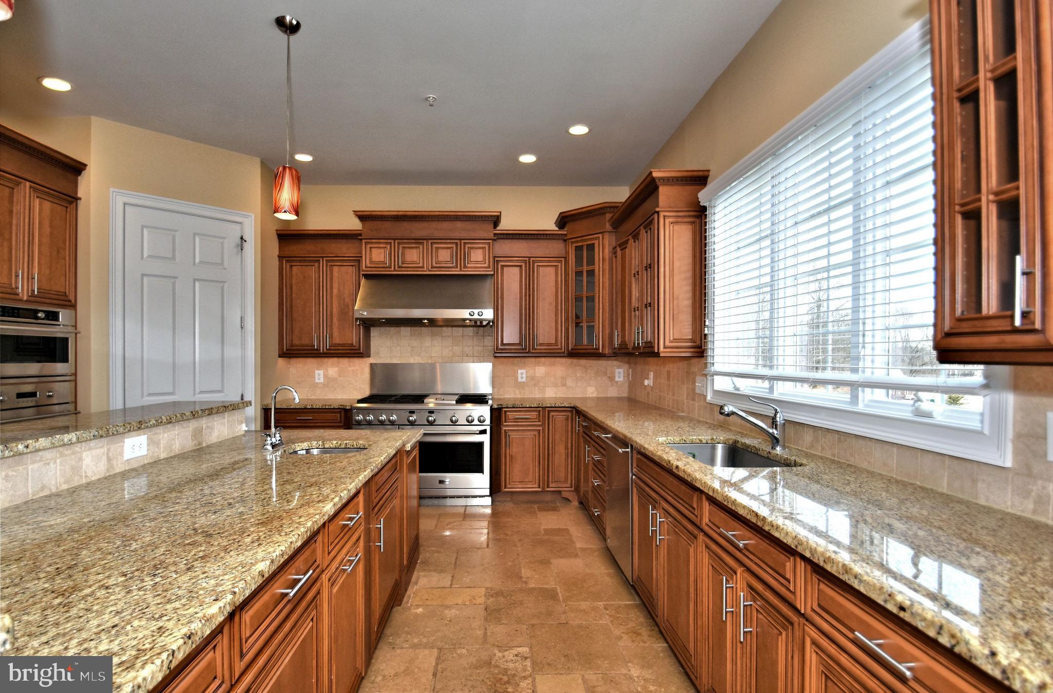 CHAPMANS CORNER - Residential