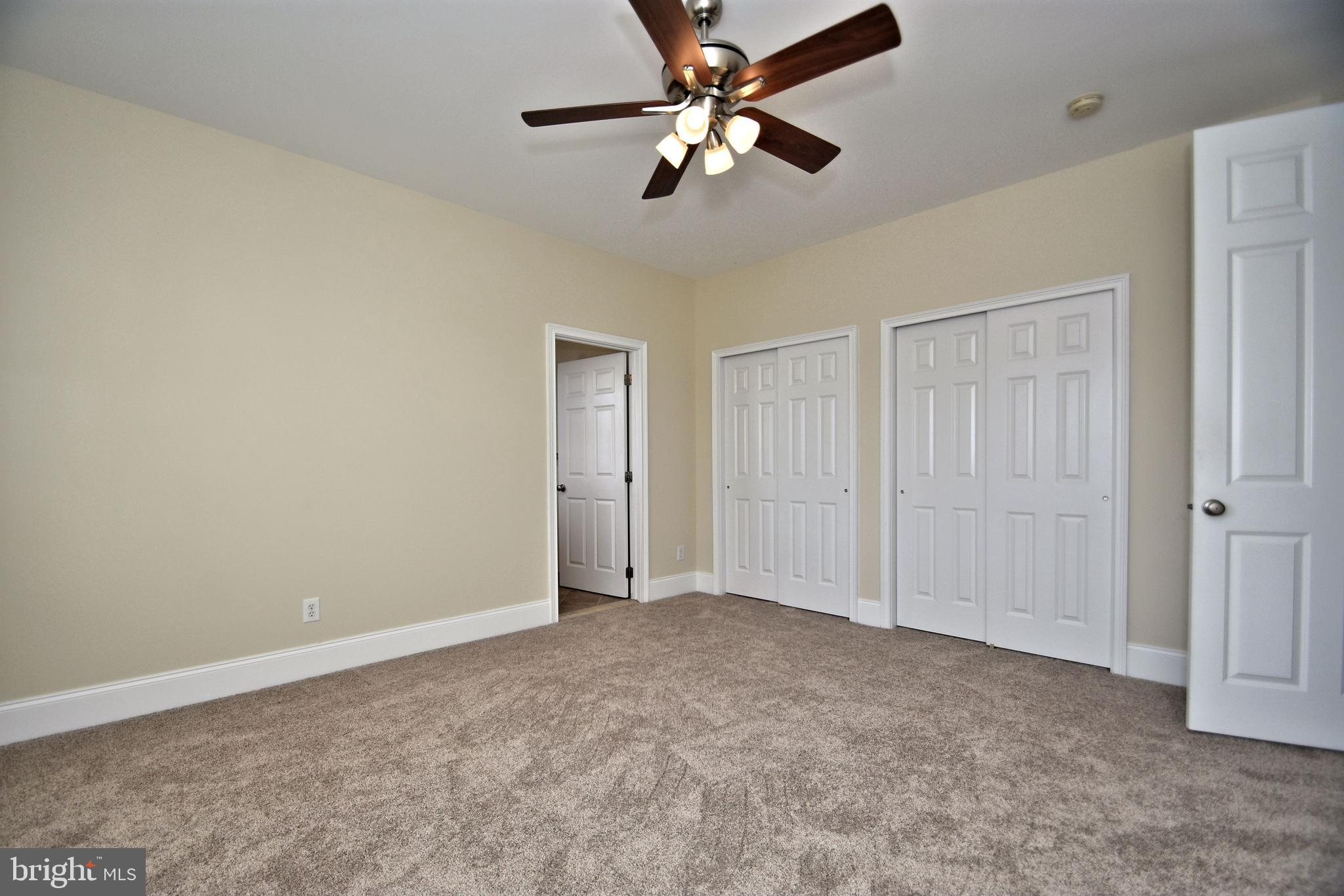 CHAPMANS CORNER - Residential