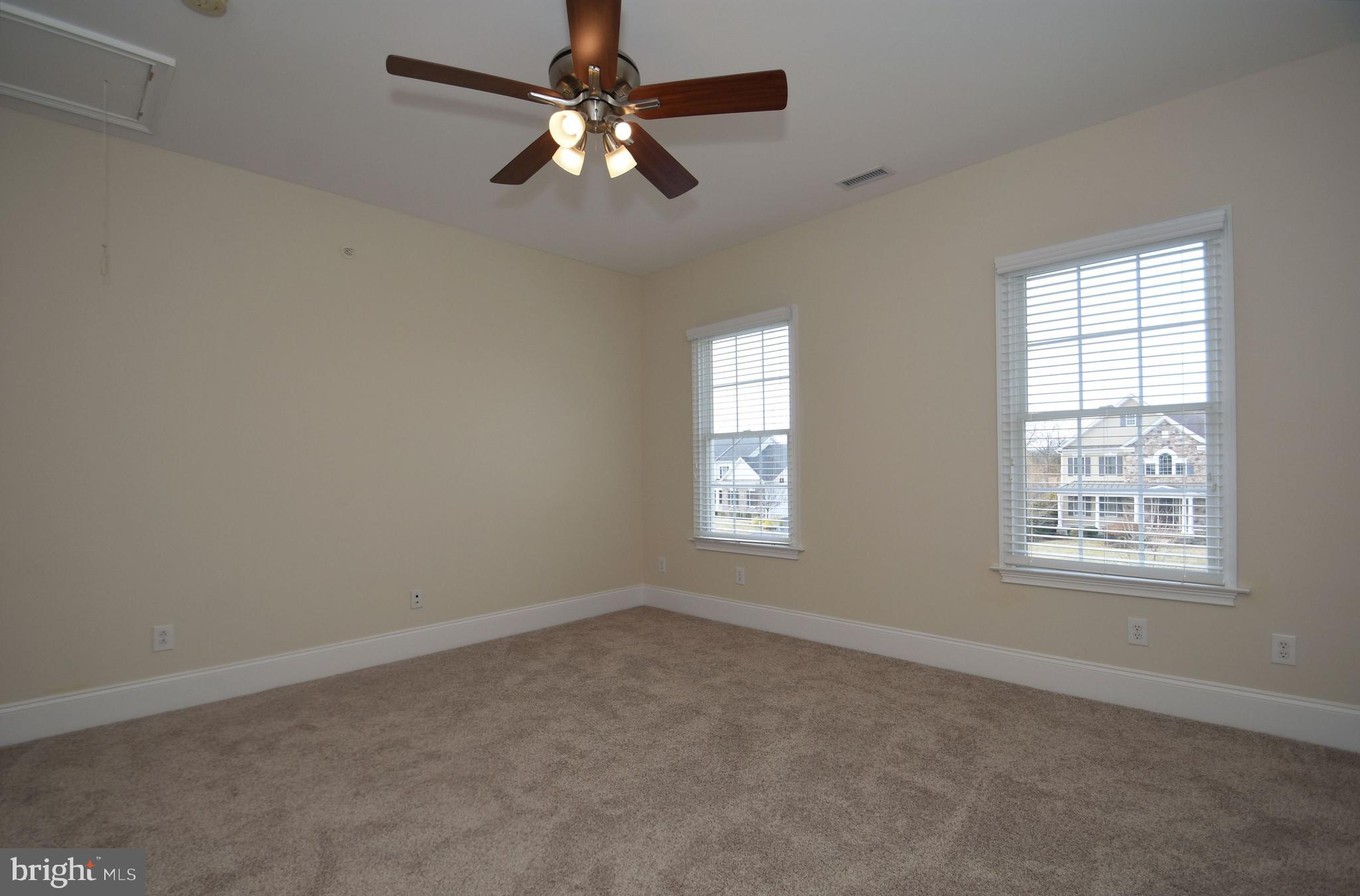 CHAPMANS CORNER - Residential