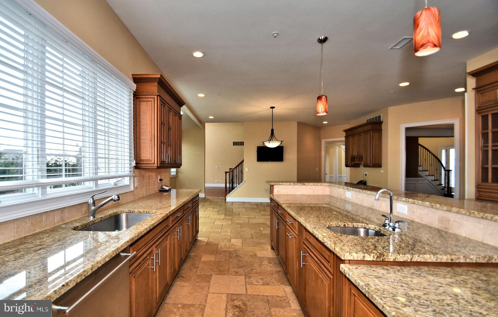 CHAPMANS CORNER - Residential