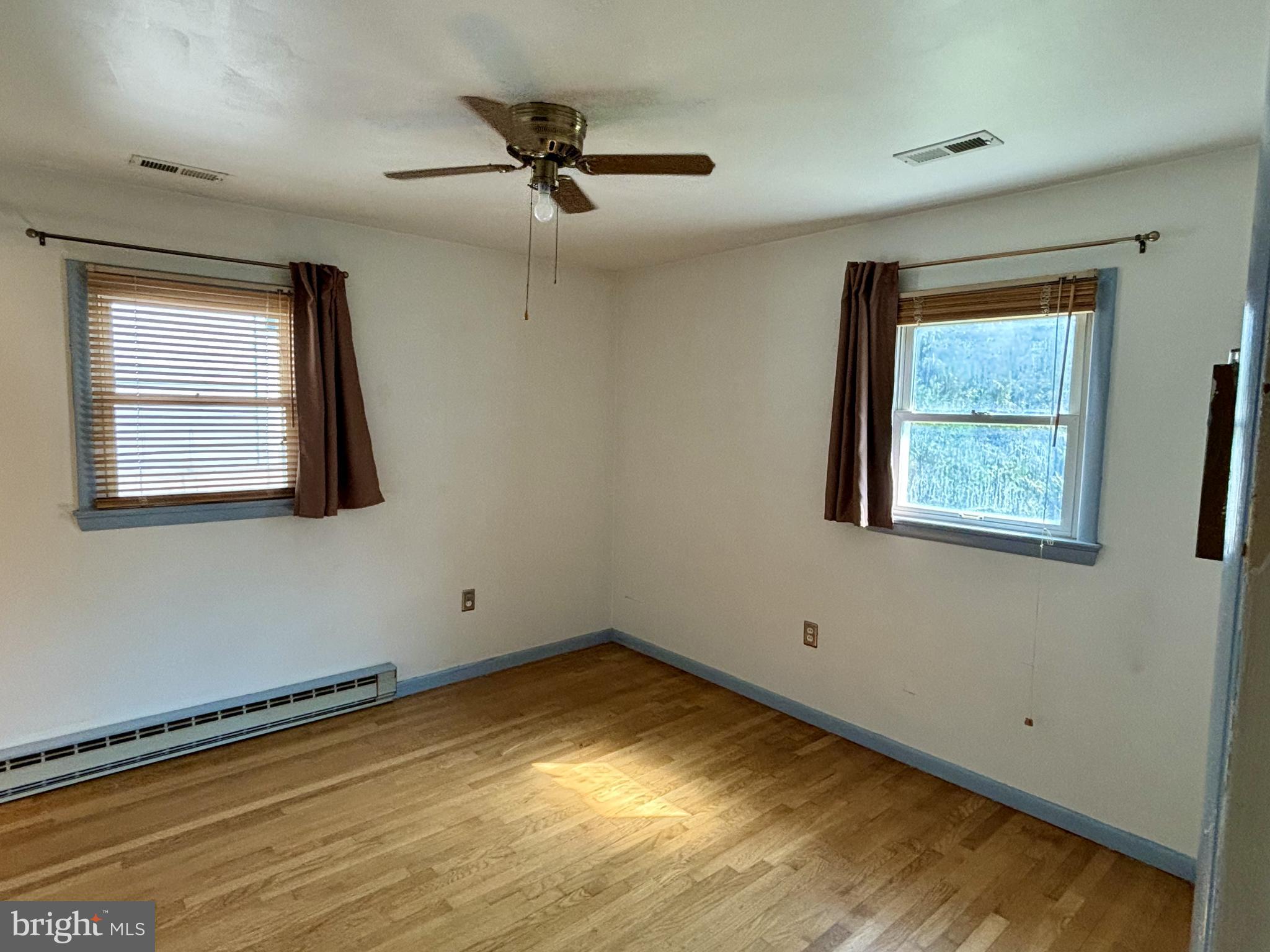 LOWENBACH - Residential Lease