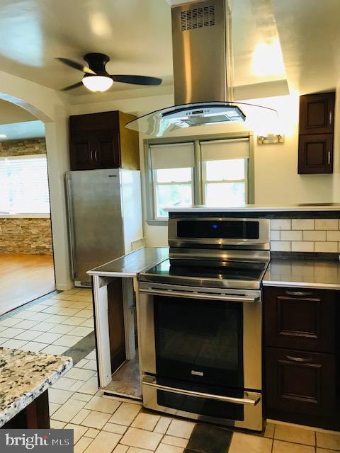 LOWENBACH - Residential Lease