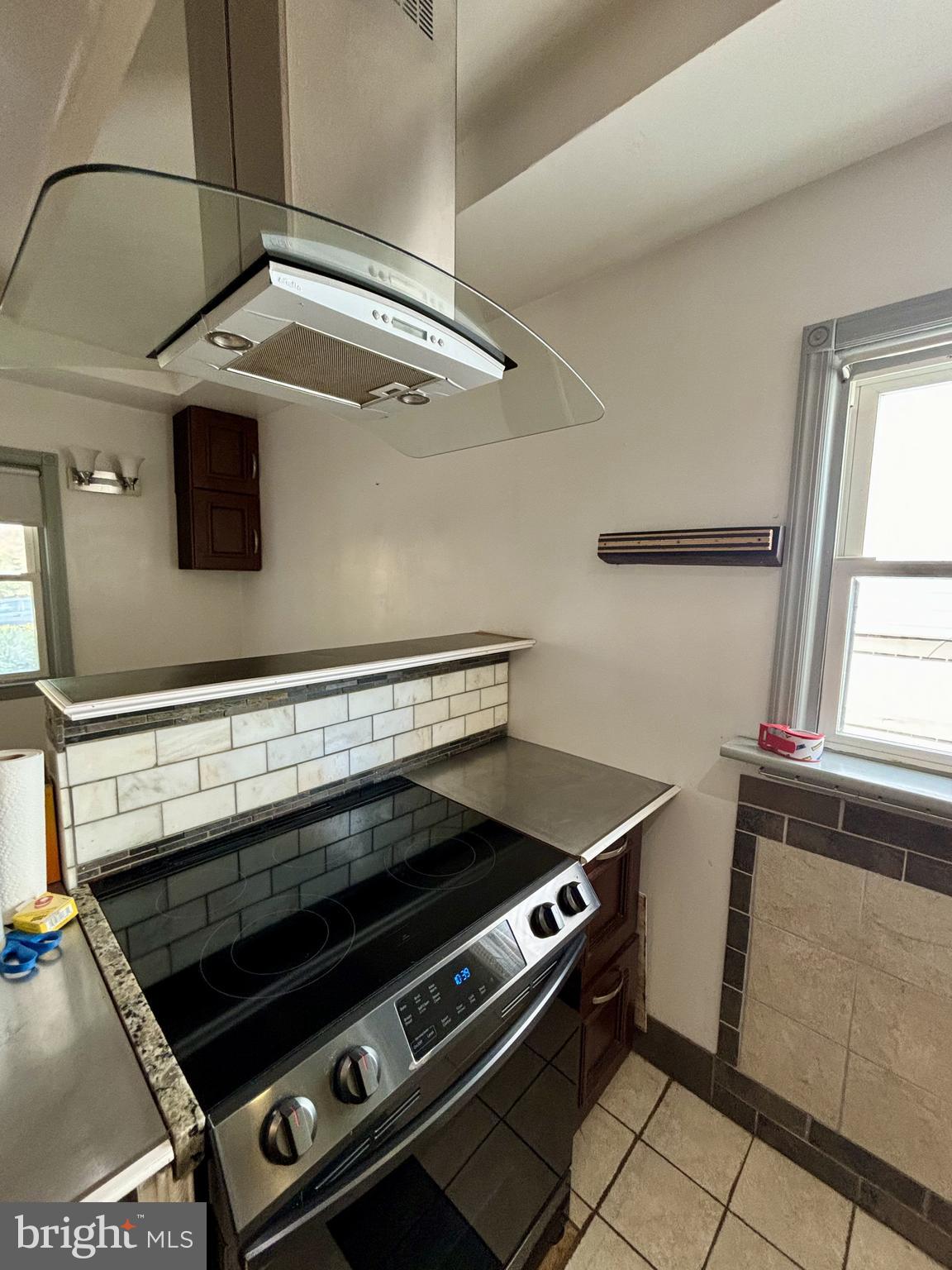 LOWENBACH - Residential Lease