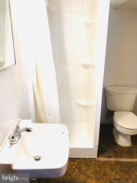 LOWENBACH - Residential Lease