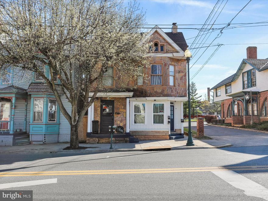 This property is fully rented, and the leases remain in effect after the sale. The current rent roll is $4,775.00, monthly which includes pet fees.
This is an old building that has been modified over time, and all measurements and footage are estimates. The current owner has renovated almost the entire building. The roof was replaced before the owner purchased the building. It is a low-maintenance, income-generating property ready for its next owner to collect the rents. It comes with a concrete block garage/storage space at the back of the property and offers a small fenced backyard to the tenant in Unit D. The property adjoins the Woolen Mill condo project, which may increase the property's value upon completion as Martinsburg continues to develop.
The property reflects the characteristics of Old Downtown Martinsburg. It is one block from the Garage at King, a few blocks from the judicial center, and within walking distance of various Downtown Martinsburg events. It is also four blocks from Burke Street Park and the walking trail, approximately four blocks from the MARC train station and Roundhouse, and two blocks from Everything Cheesecake. Its location is convenient.
Viewing times for the property are limited to respect the tenants' working hours and privacy. Showings are only available on Saturdays and Sundays from 11:00am to 2:00pm. There is no lockbox and no sign. Please schedule online. Thank you.