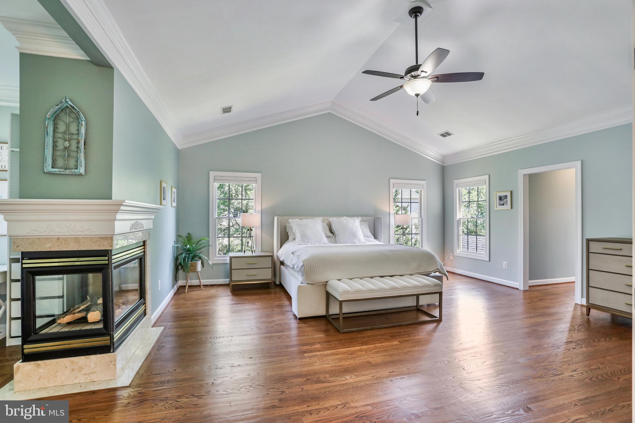 RIVER CREEK - Residential