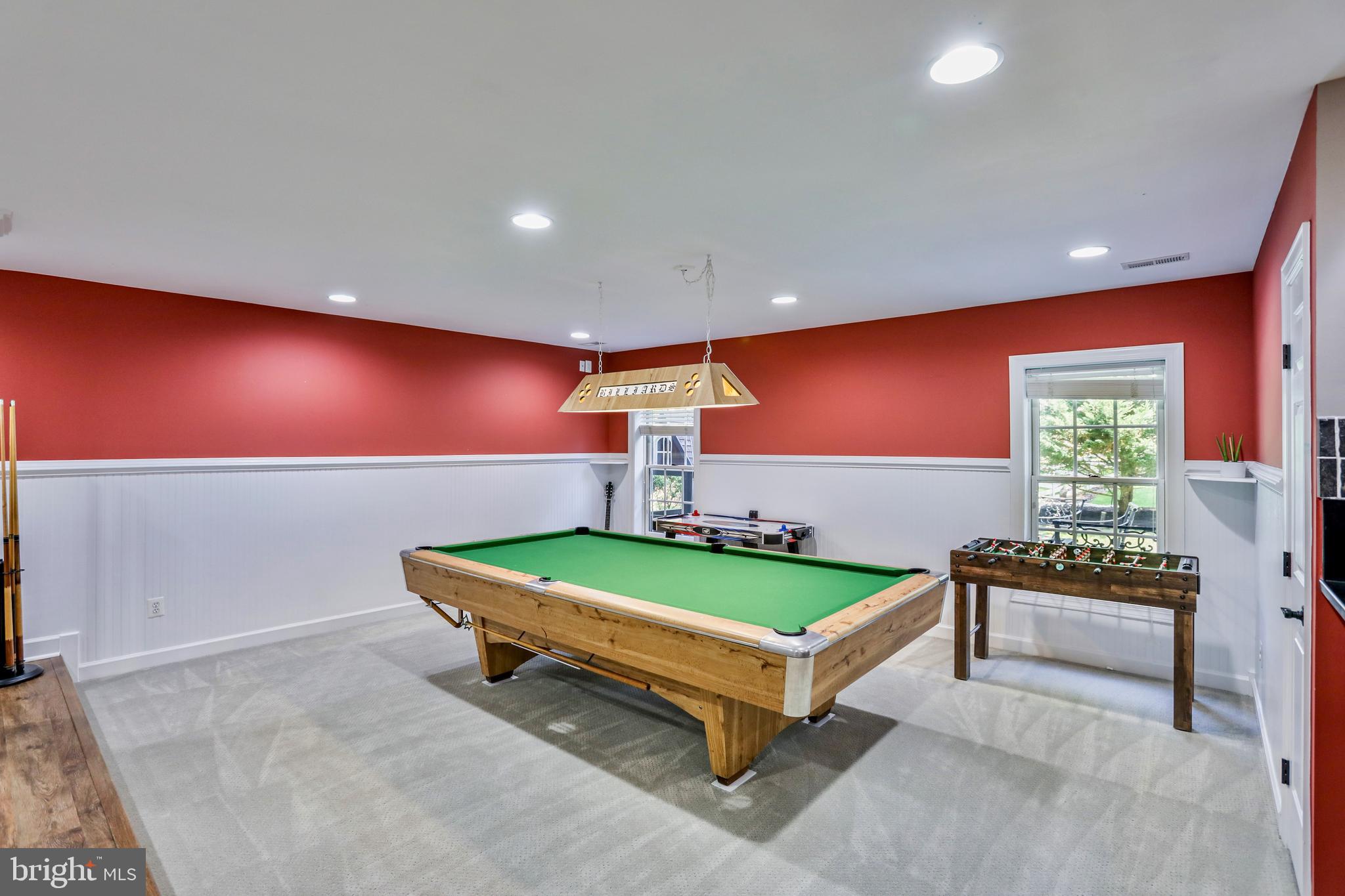 RIVER CREEK - Residential