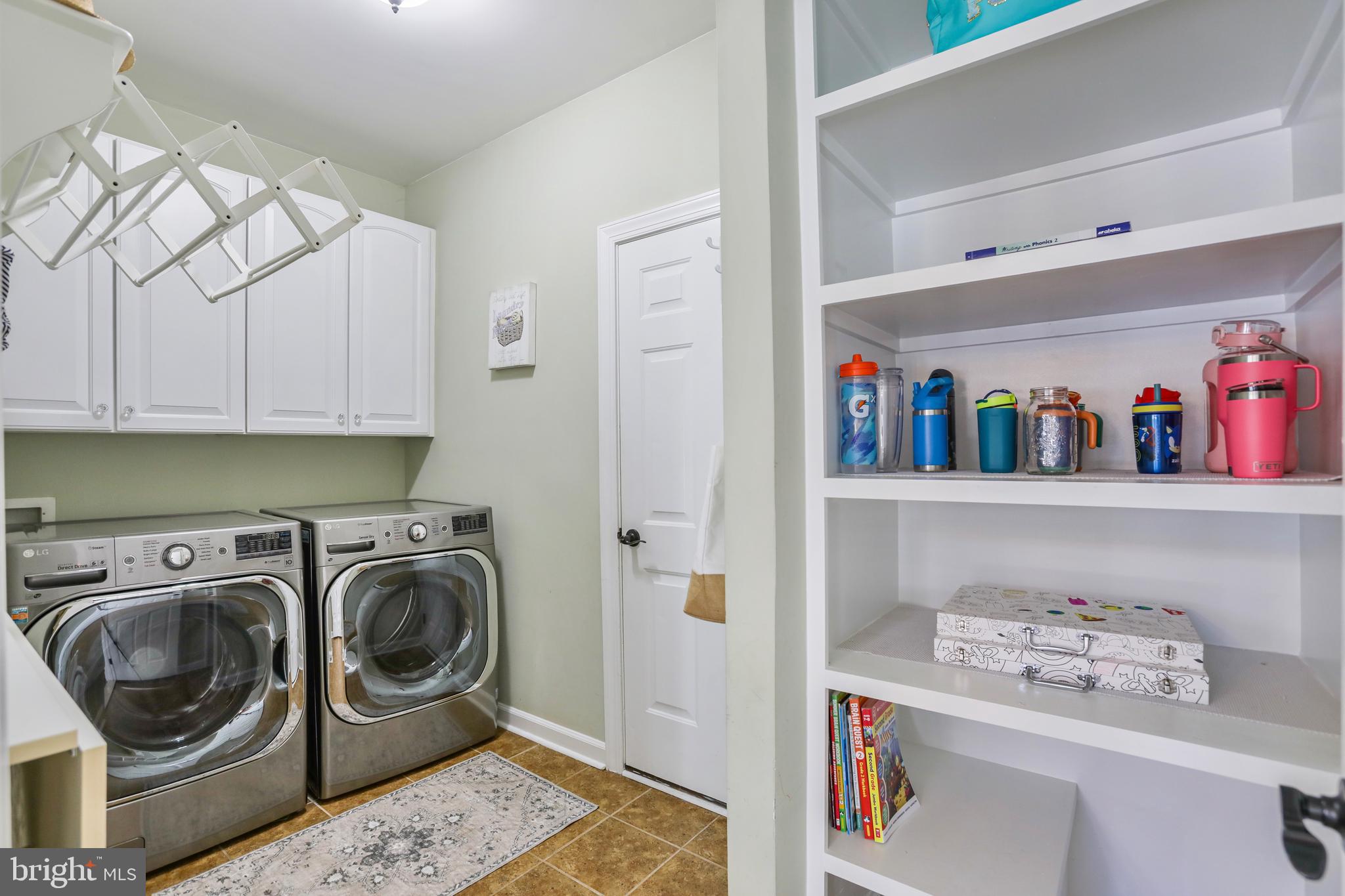 RIVER CREEK - Residential