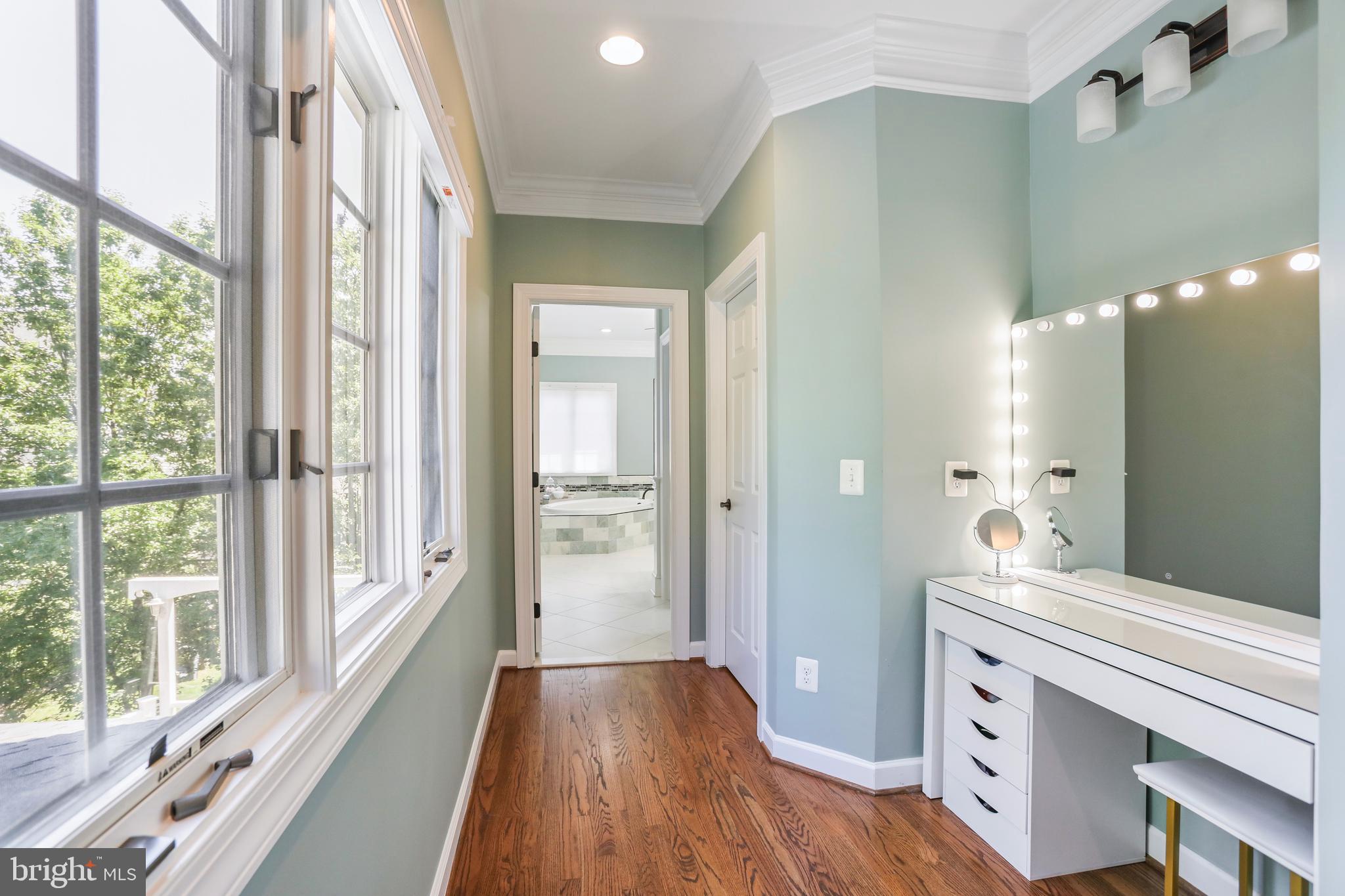 RIVER CREEK - Residential